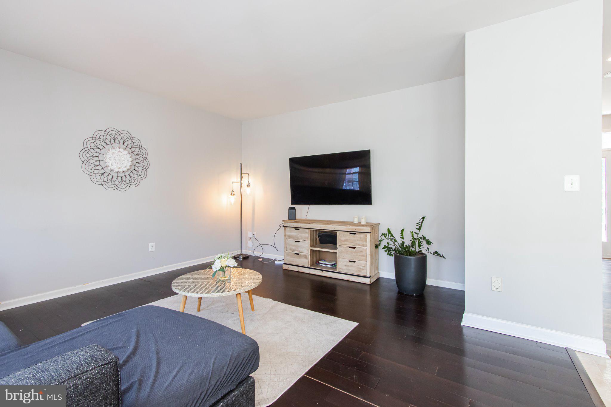 MADDEX FARM - Residential