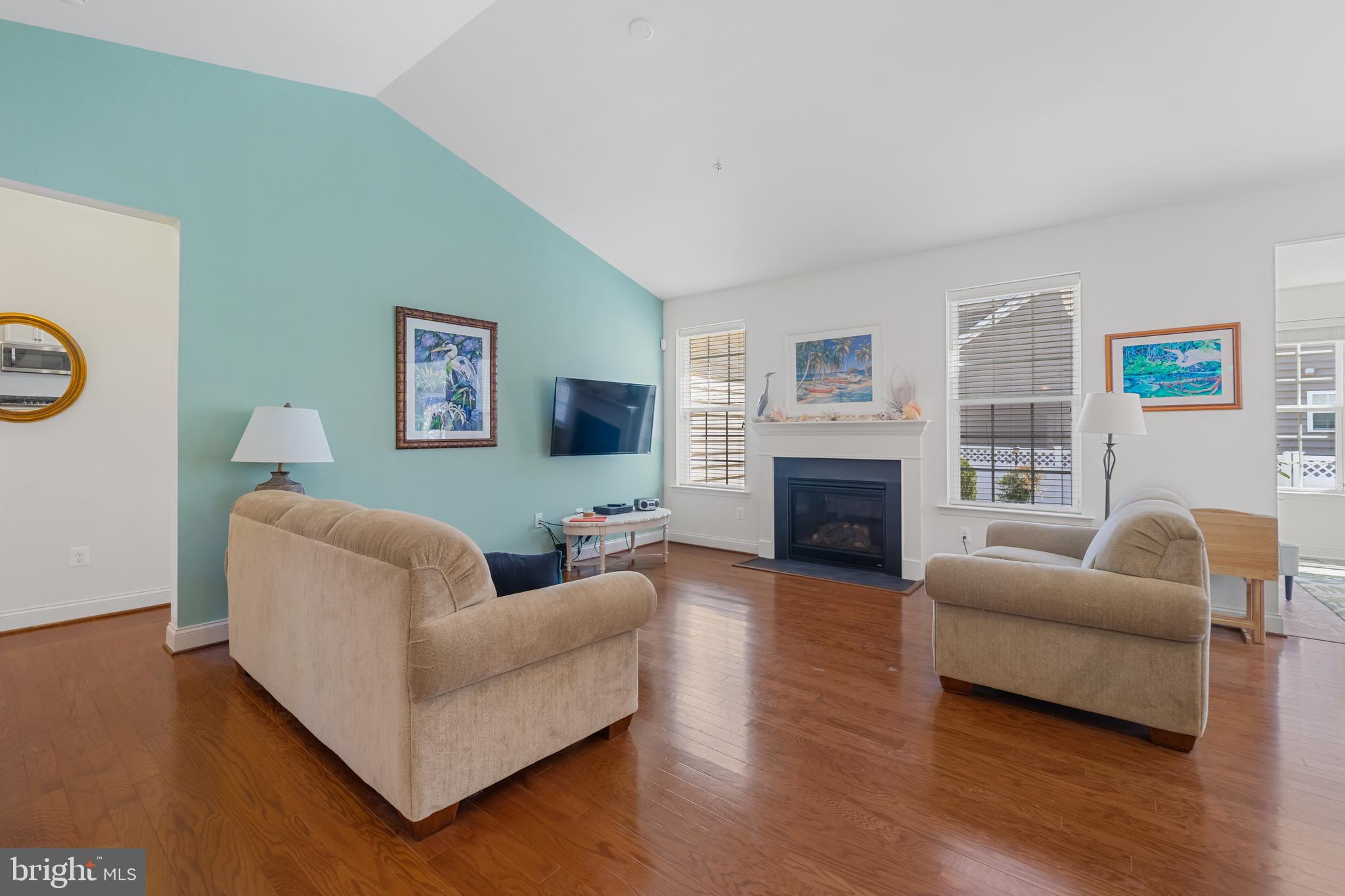 RESIDENCES AT QUARRY PLACE - Residential