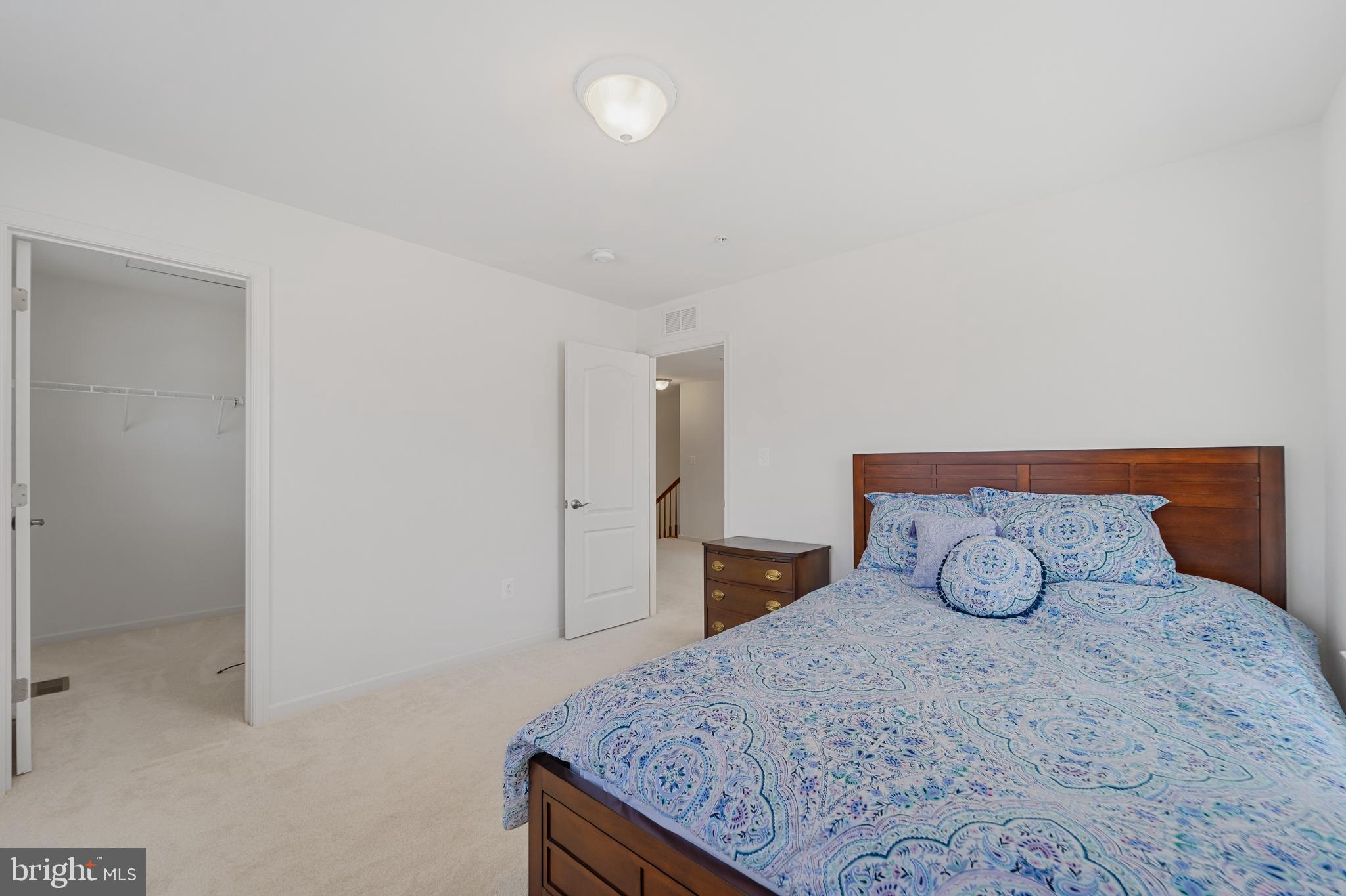 RESIDENCES AT QUARRY PLACE - Residential