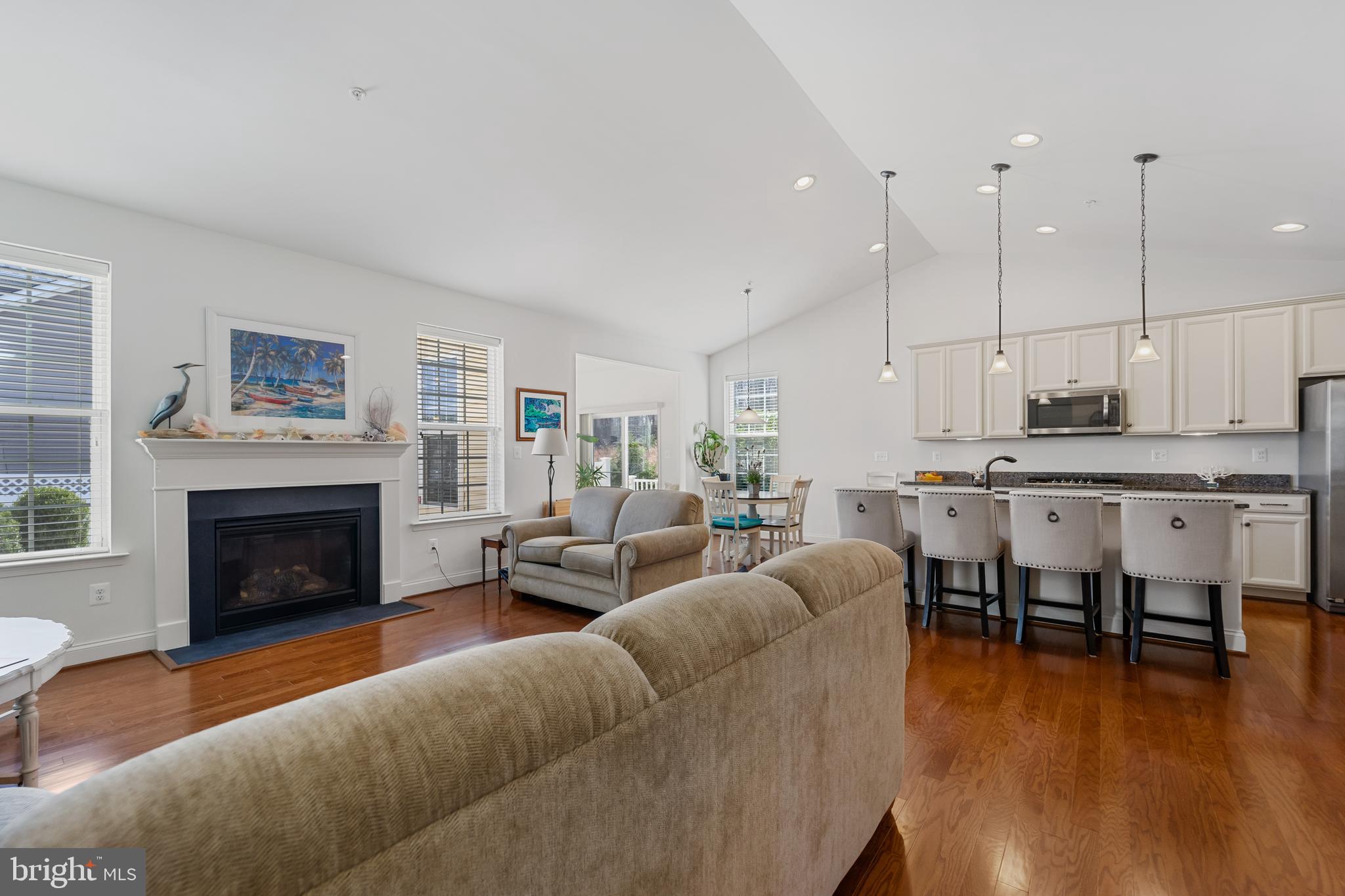 RESIDENCES AT QUARRY PLACE - Residential