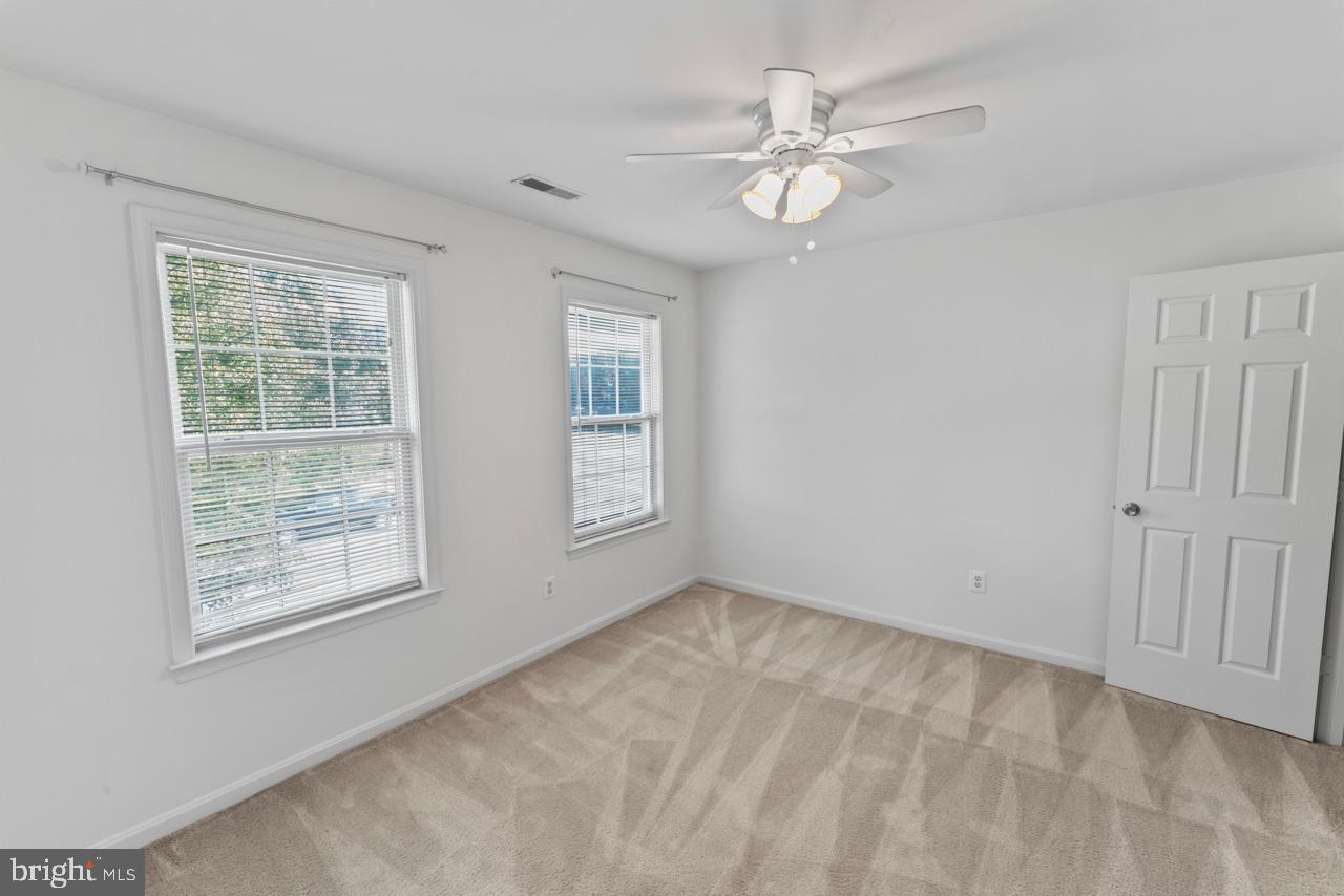 AUSTIN RIDGE - Residential Lease