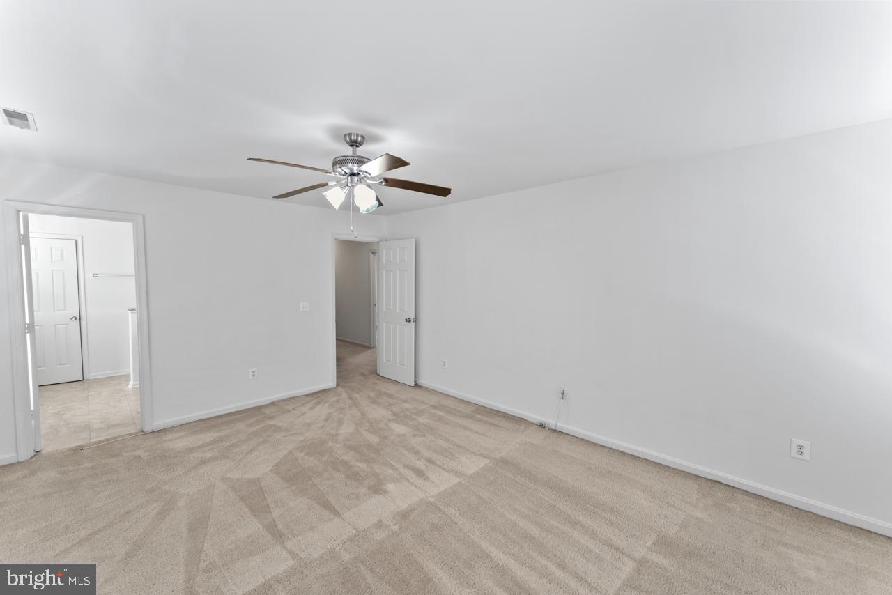 AUSTIN RIDGE - Residential Lease