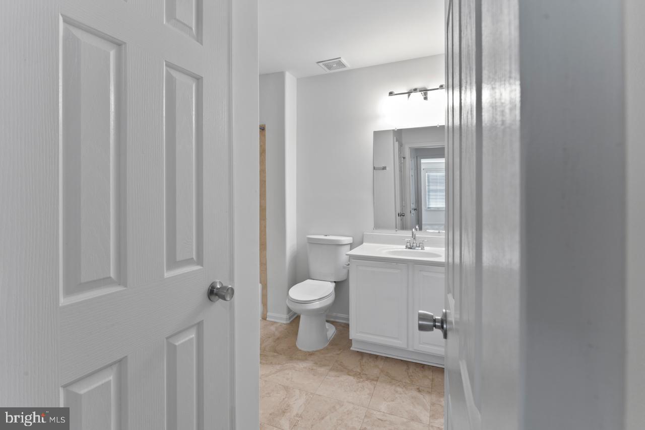 AUSTIN RIDGE - Residential Lease