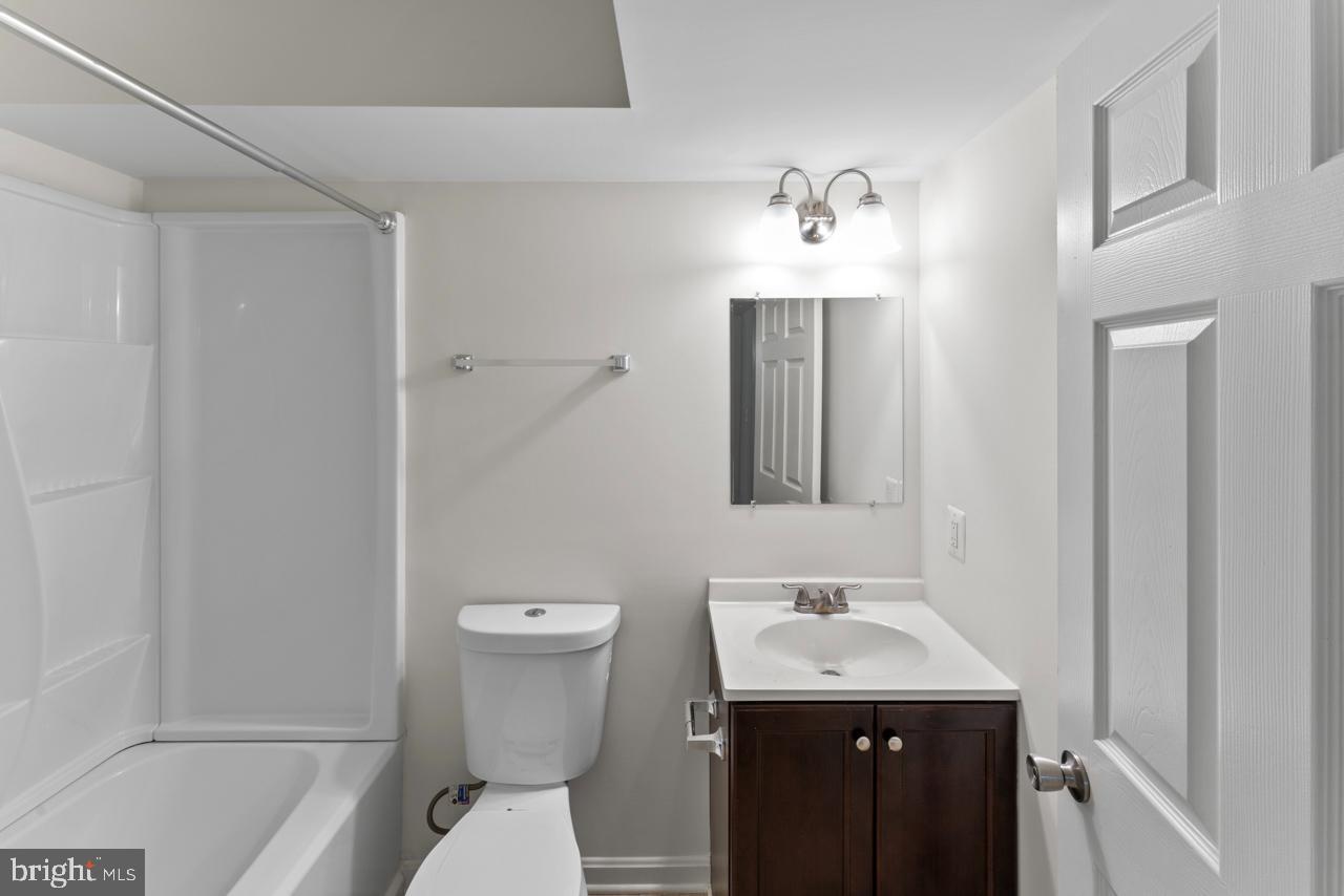 AUSTIN RIDGE - Residential Lease