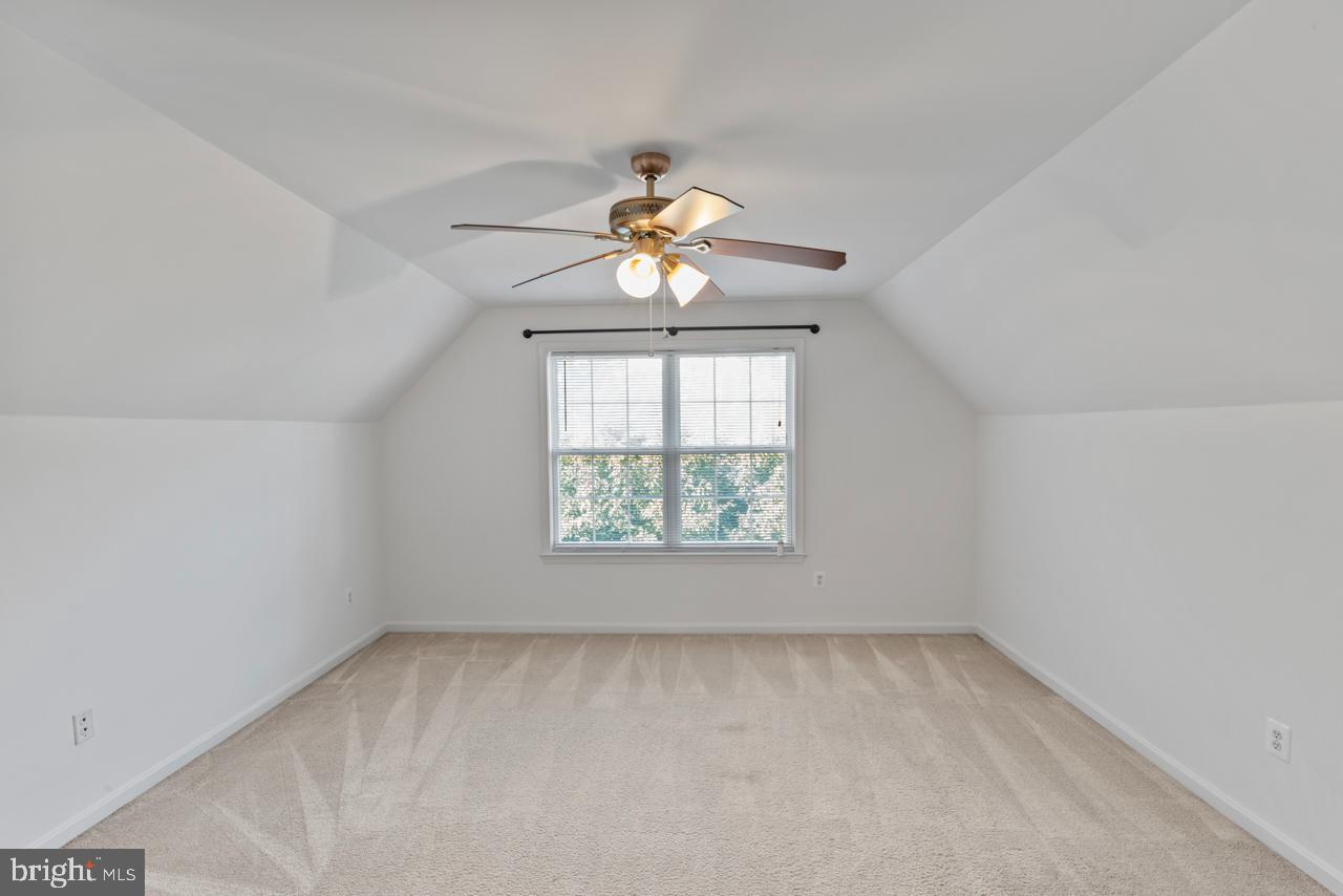 AUSTIN RIDGE - Residential Lease