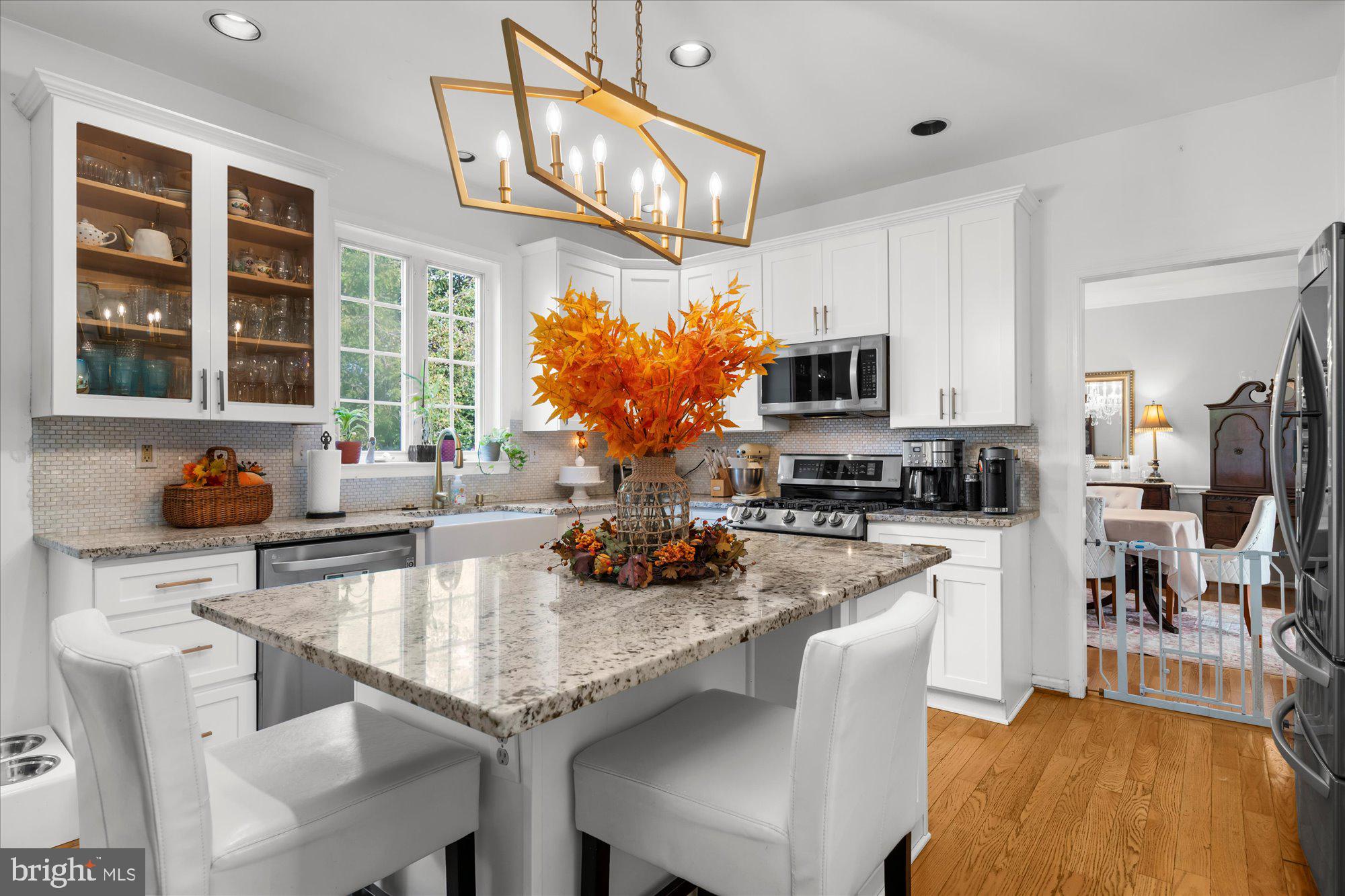 LAUREL HEIGHTS - Residential