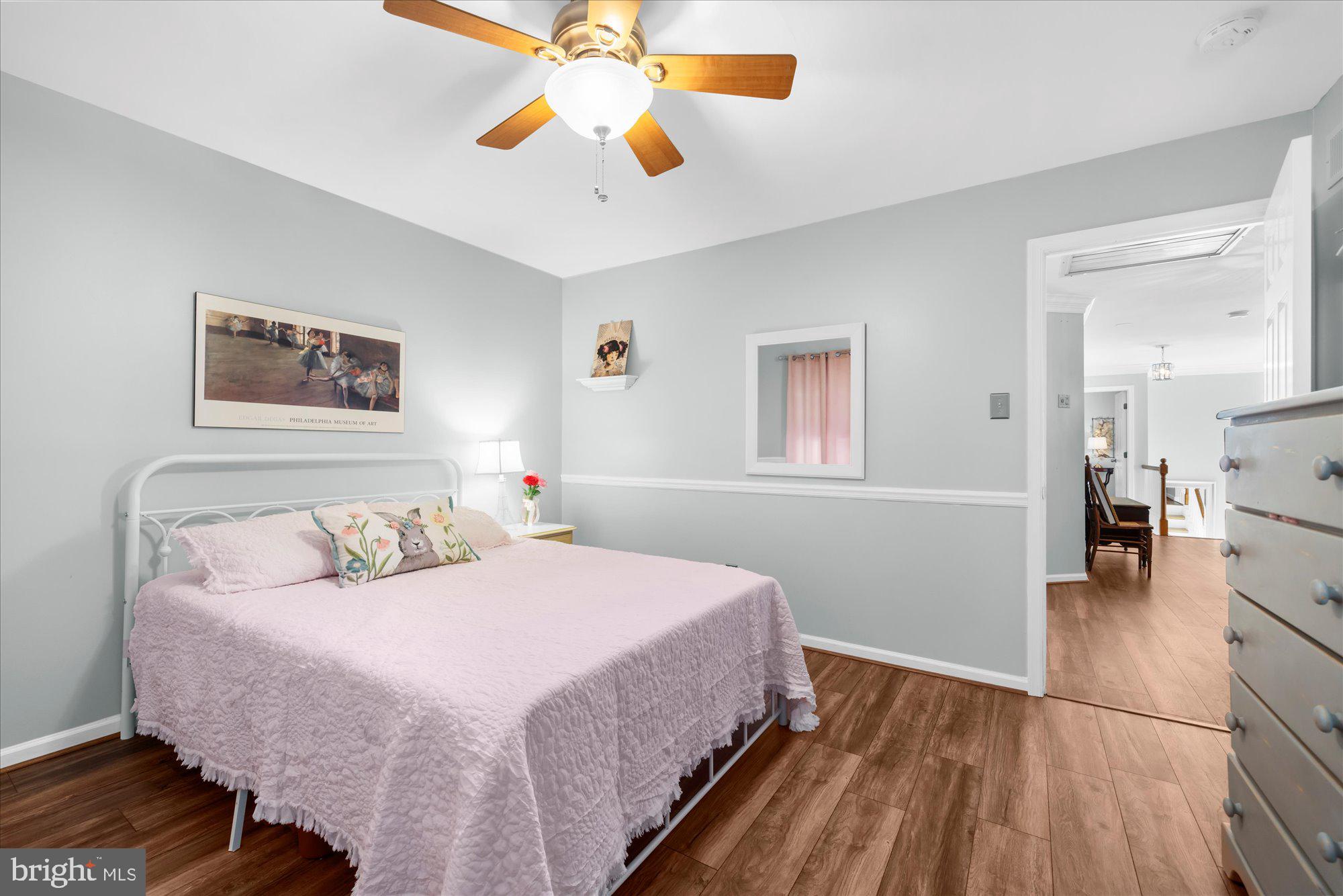 LAUREL HEIGHTS - Residential