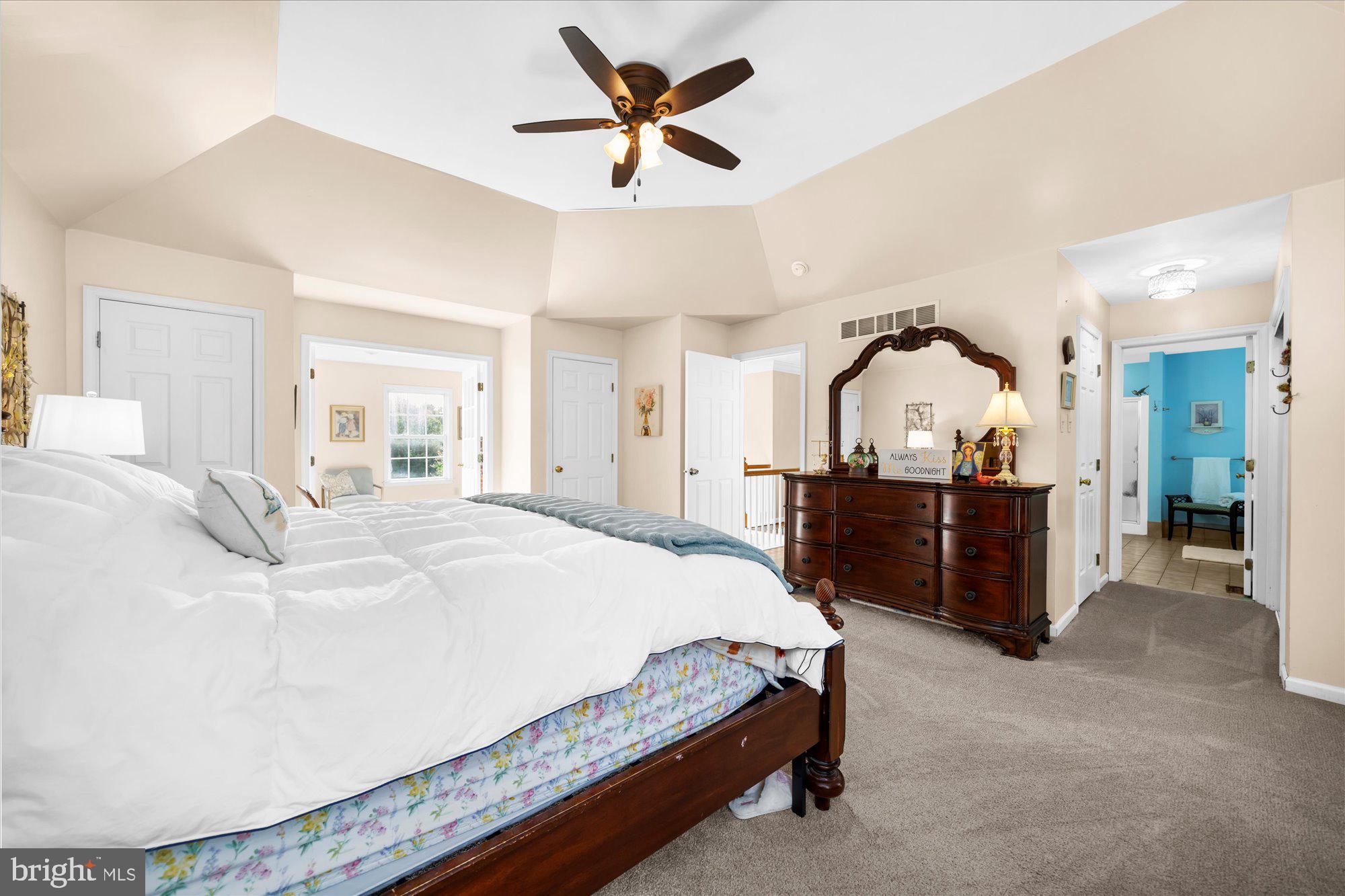 LAUREL HEIGHTS - Residential