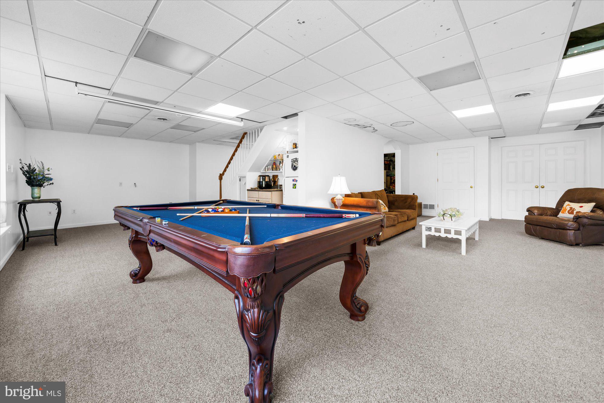 LAUREL HEIGHTS - Residential