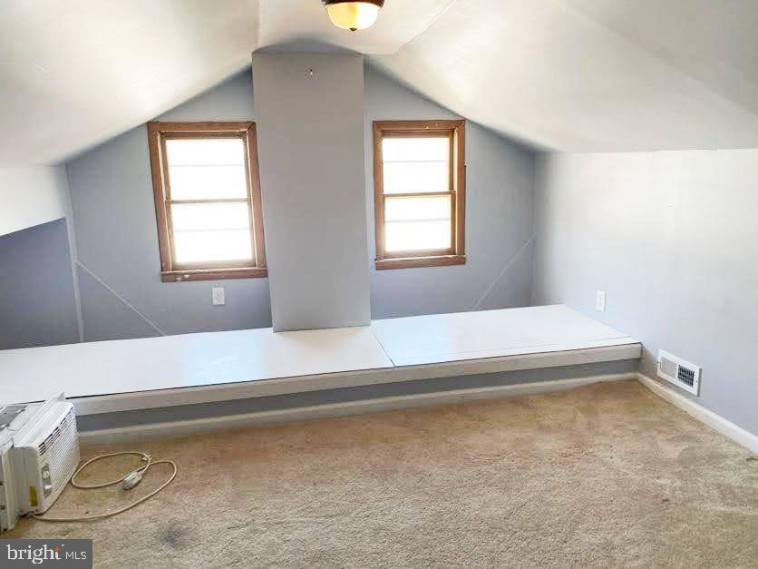 ARBOUR MANOR - Residential