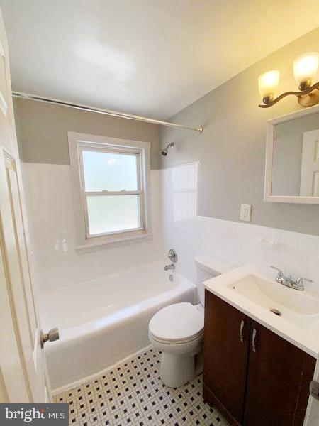 ARBOUR MANOR - Residential