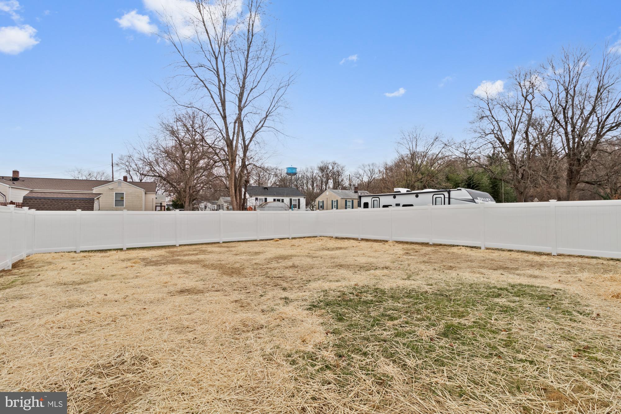LYNDHURST - Residential