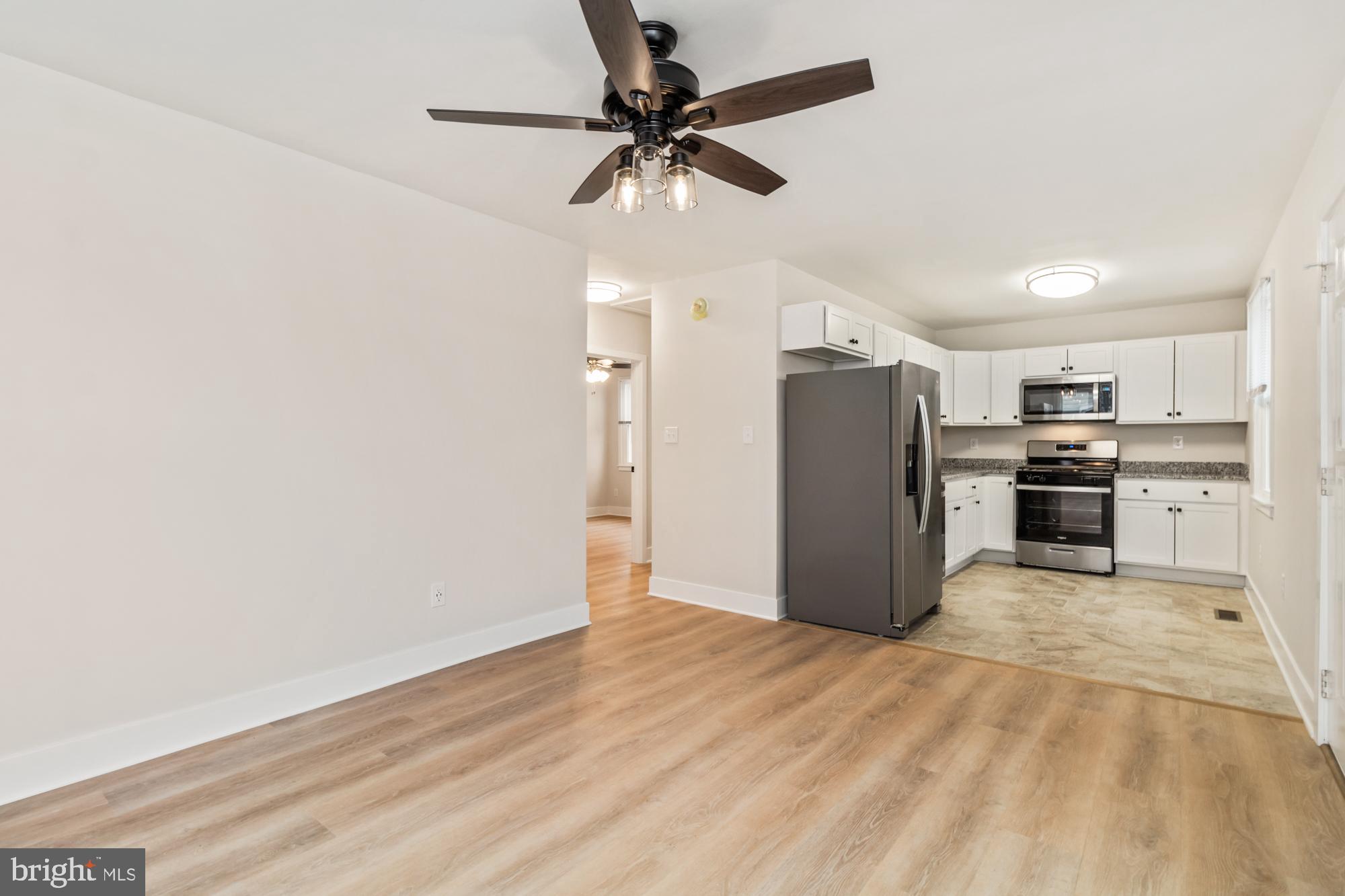 LYNDHURST - Residential