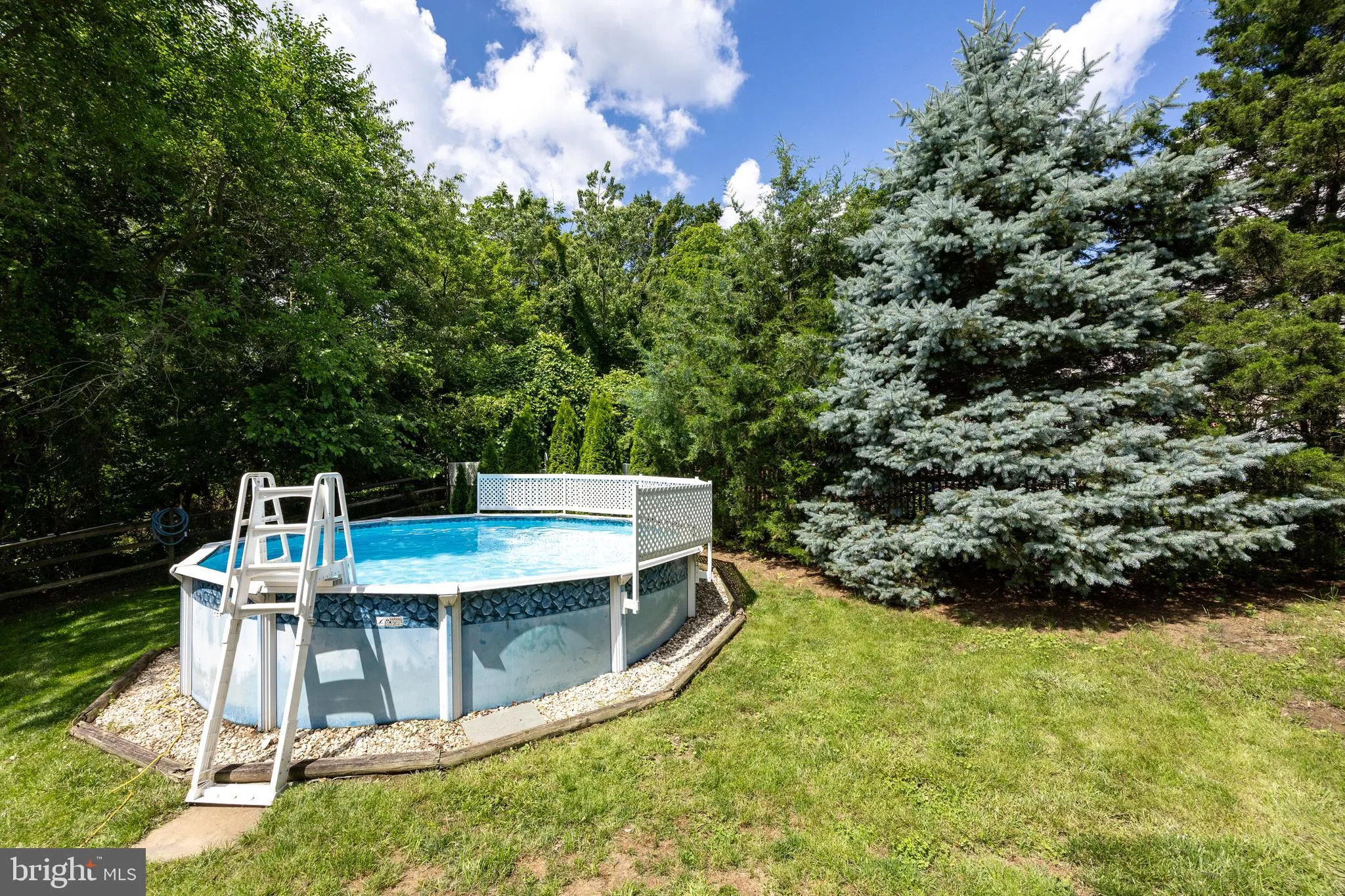 Collegeville, Pennsylvania 19426, United States, 4 Bedrooms Bedrooms, ,3 BathroomsBathrooms,Residential,Active,191005