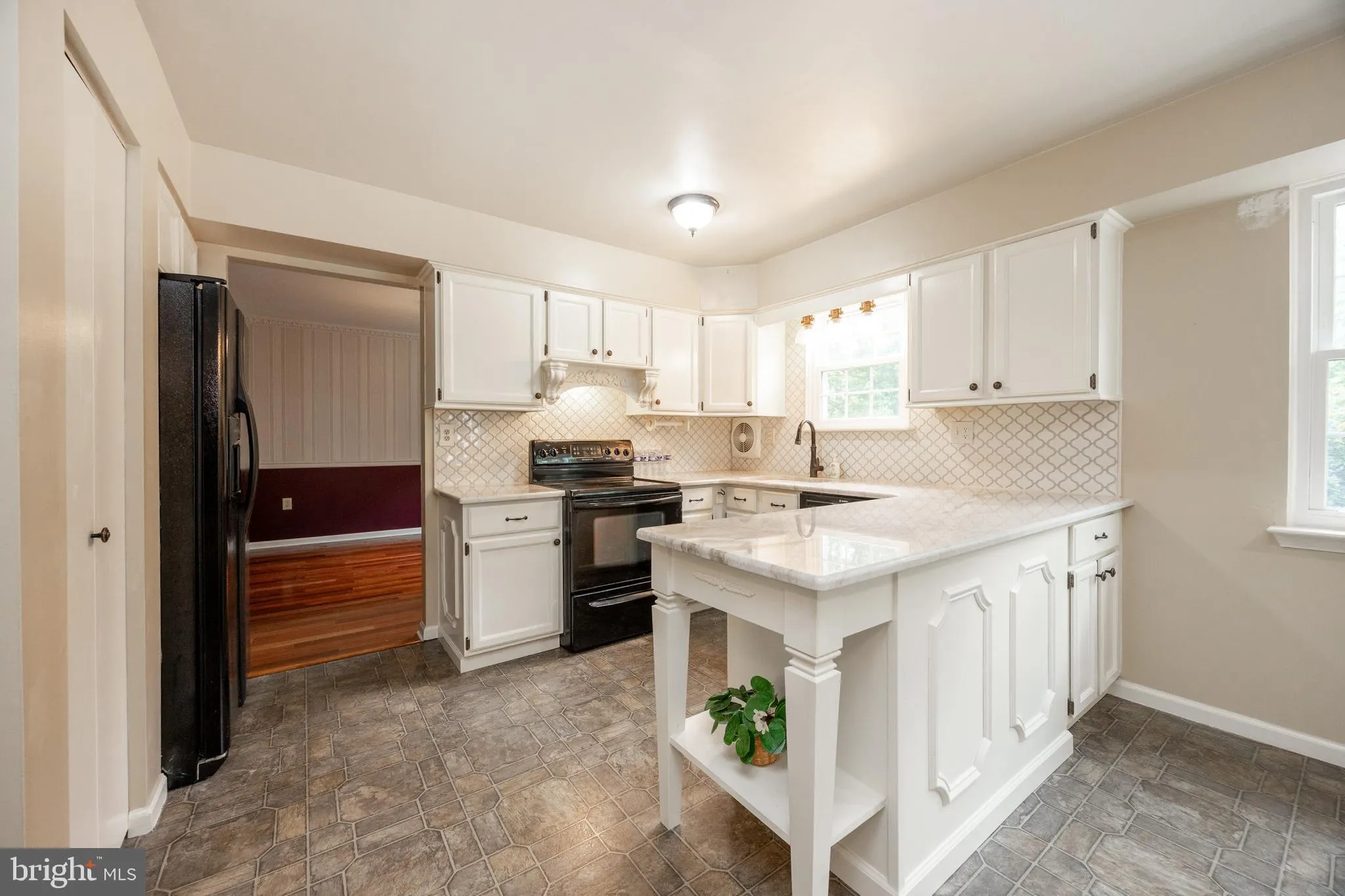 Collegeville, Pennsylvania 19426, United States, 4 Bedrooms Bedrooms, ,3 BathroomsBathrooms,Residential,Active,191005