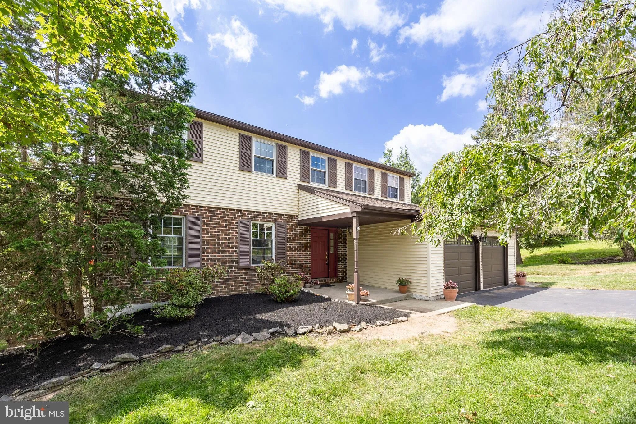 Collegeville, Pennsylvania 19426, United States, 4 Bedrooms Bedrooms, ,3 BathroomsBathrooms,Residential,Active,191005