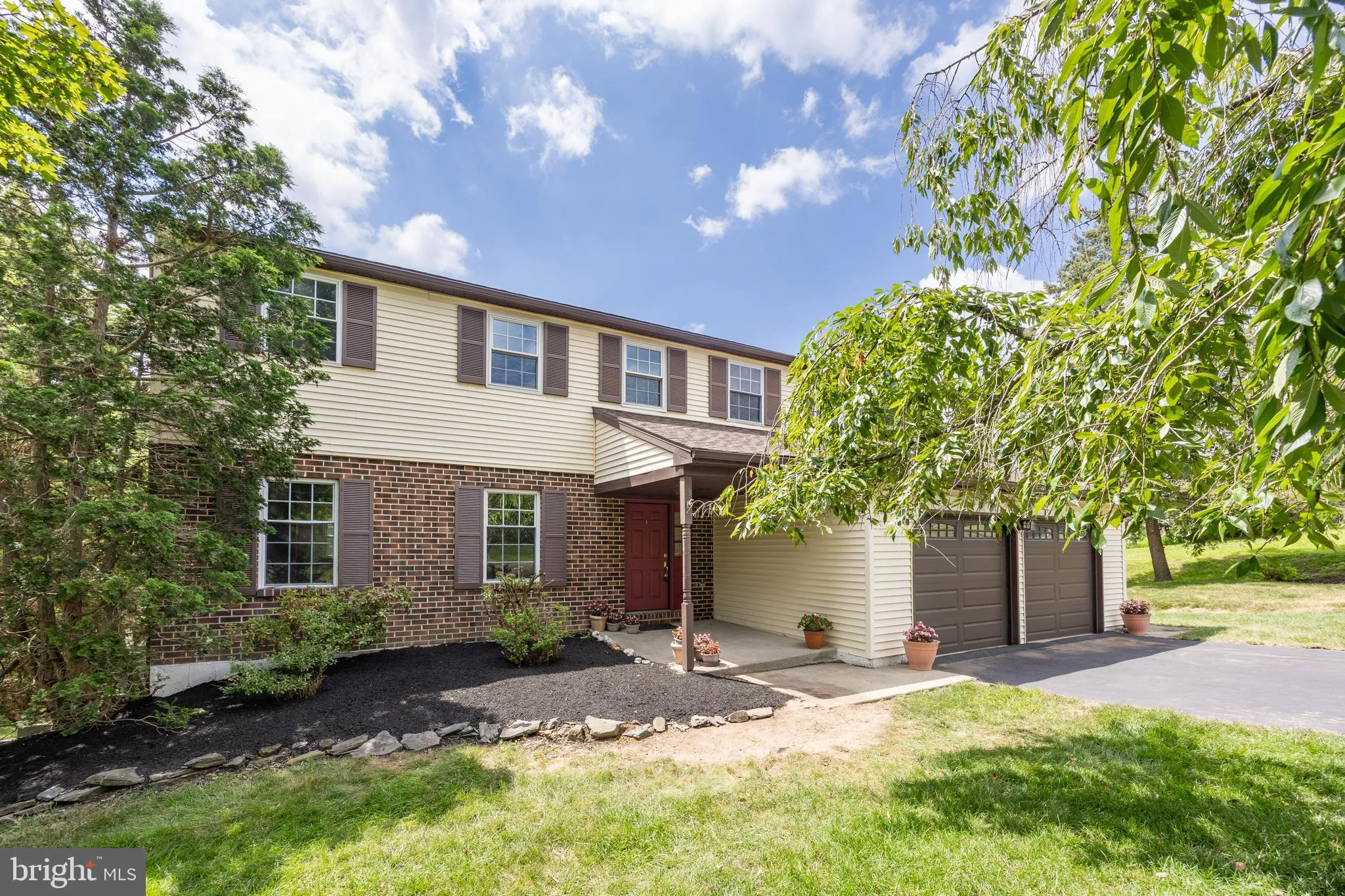 Collegeville, Pennsylvania 19426, United States, 4 Bedrooms Bedrooms, ,3 BathroomsBathrooms,Residential,Active,191005