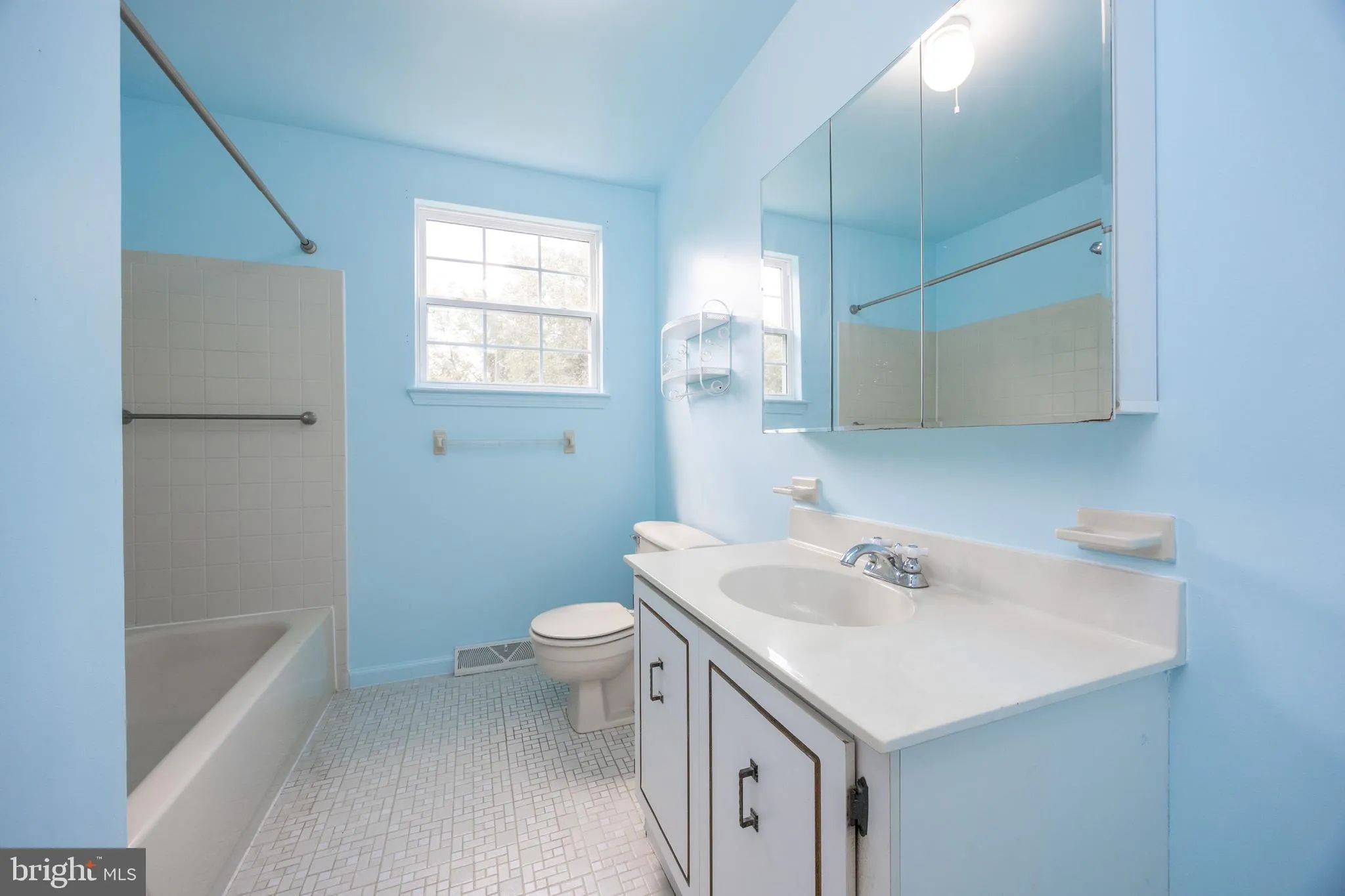 Collegeville, Pennsylvania 19426, United States, 4 Bedrooms Bedrooms, ,3 BathroomsBathrooms,Residential,Active,191005