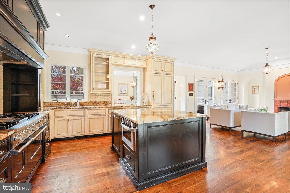 GREEN ACRES - Residential