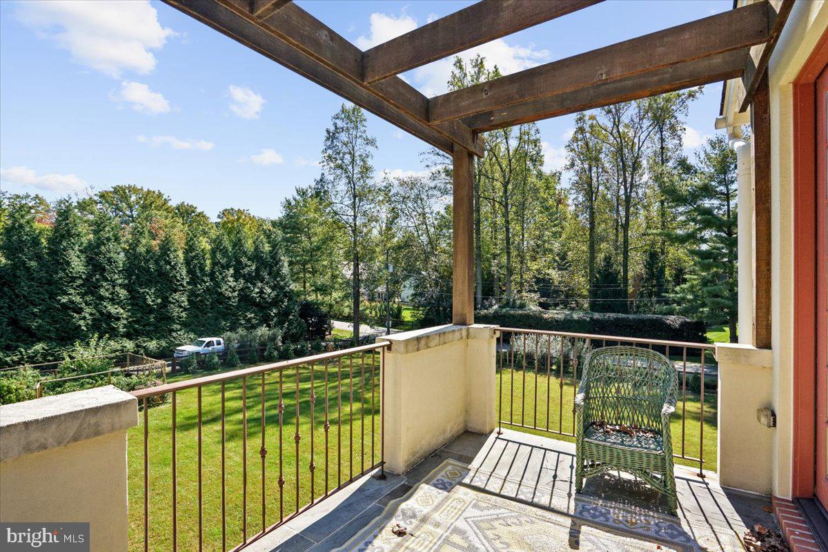 GREEN ACRES - Residential