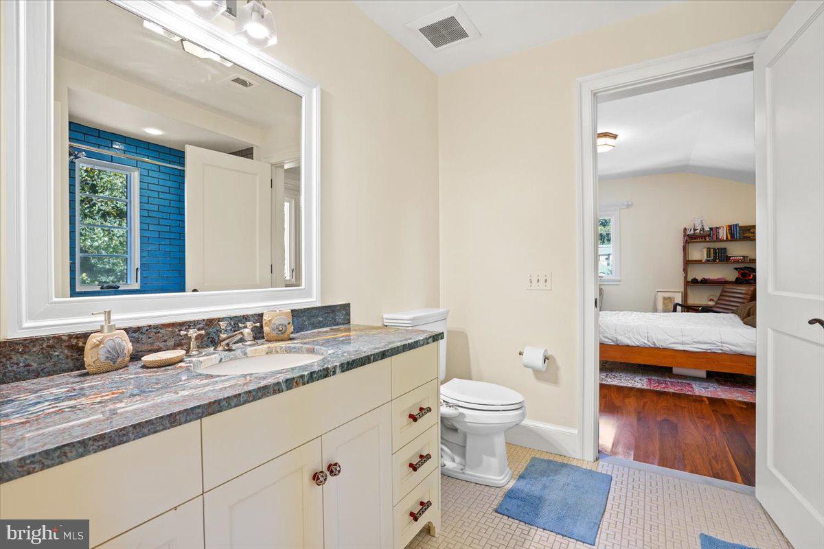 GREEN ACRES - Residential