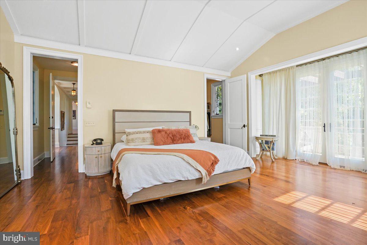 GREEN ACRES - Residential