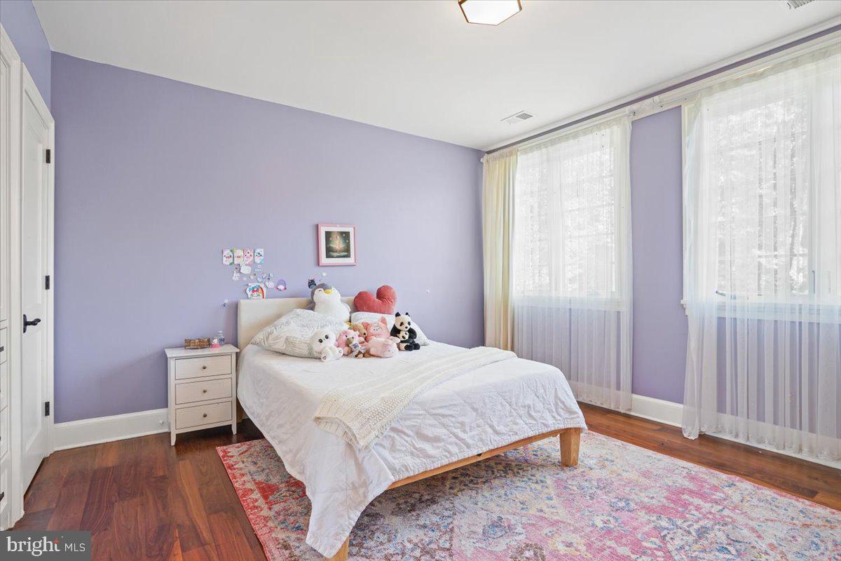 GREEN ACRES - Residential