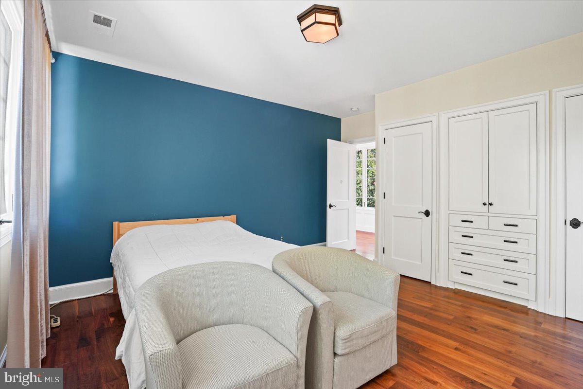 GREEN ACRES - Residential