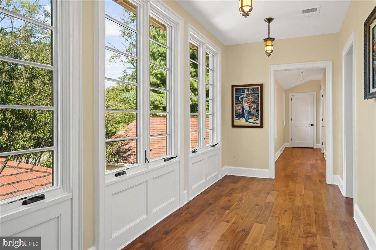 GREEN ACRES - Residential