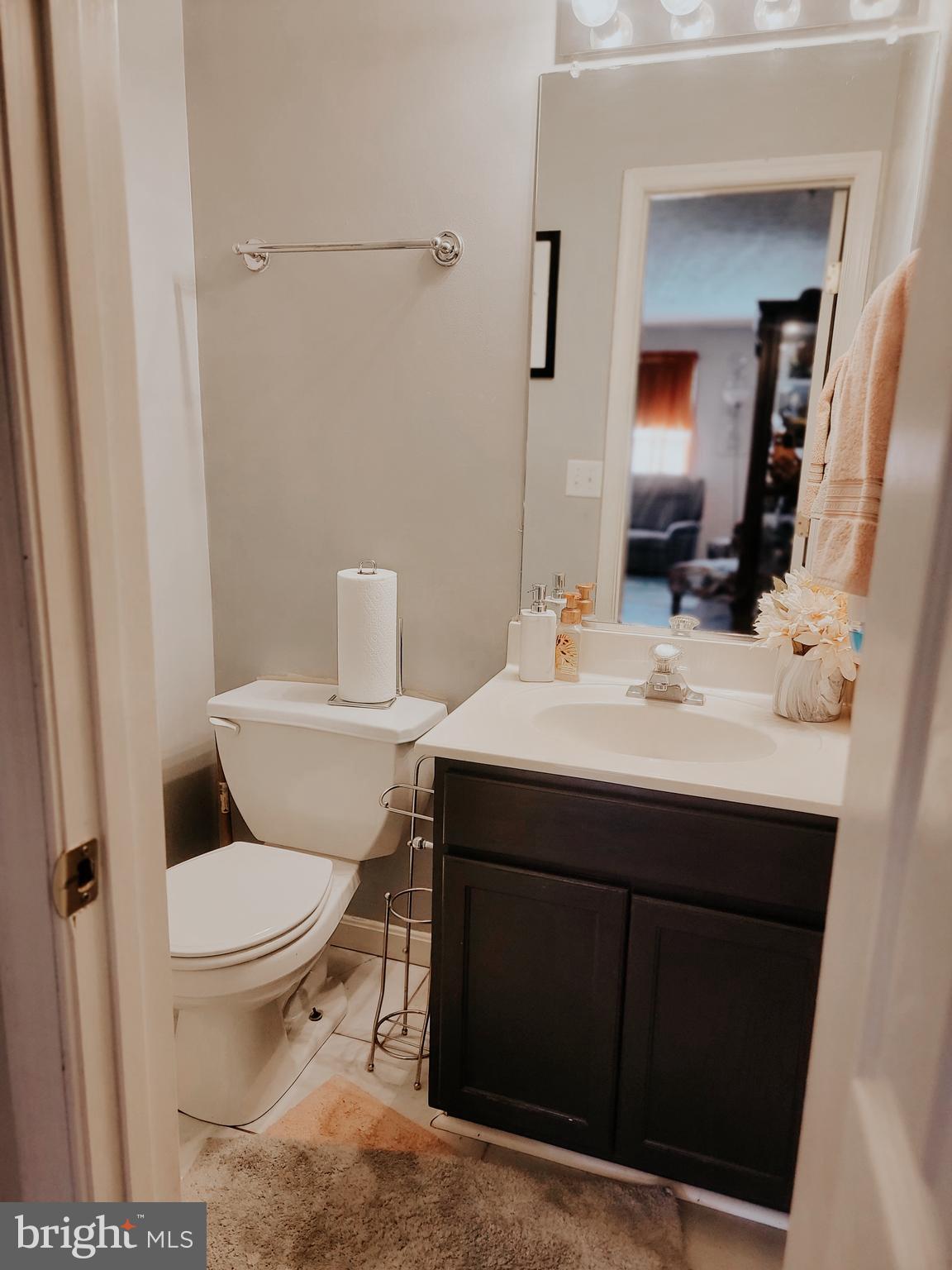 HICKORY HILLS - Residential