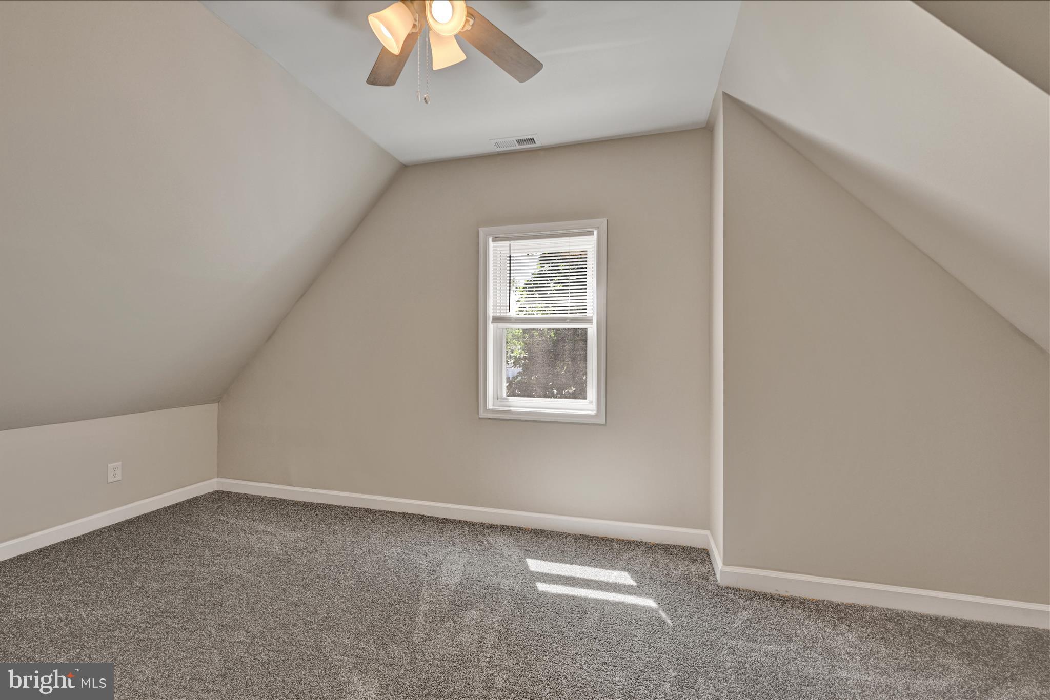 ROSEDALE - Residential