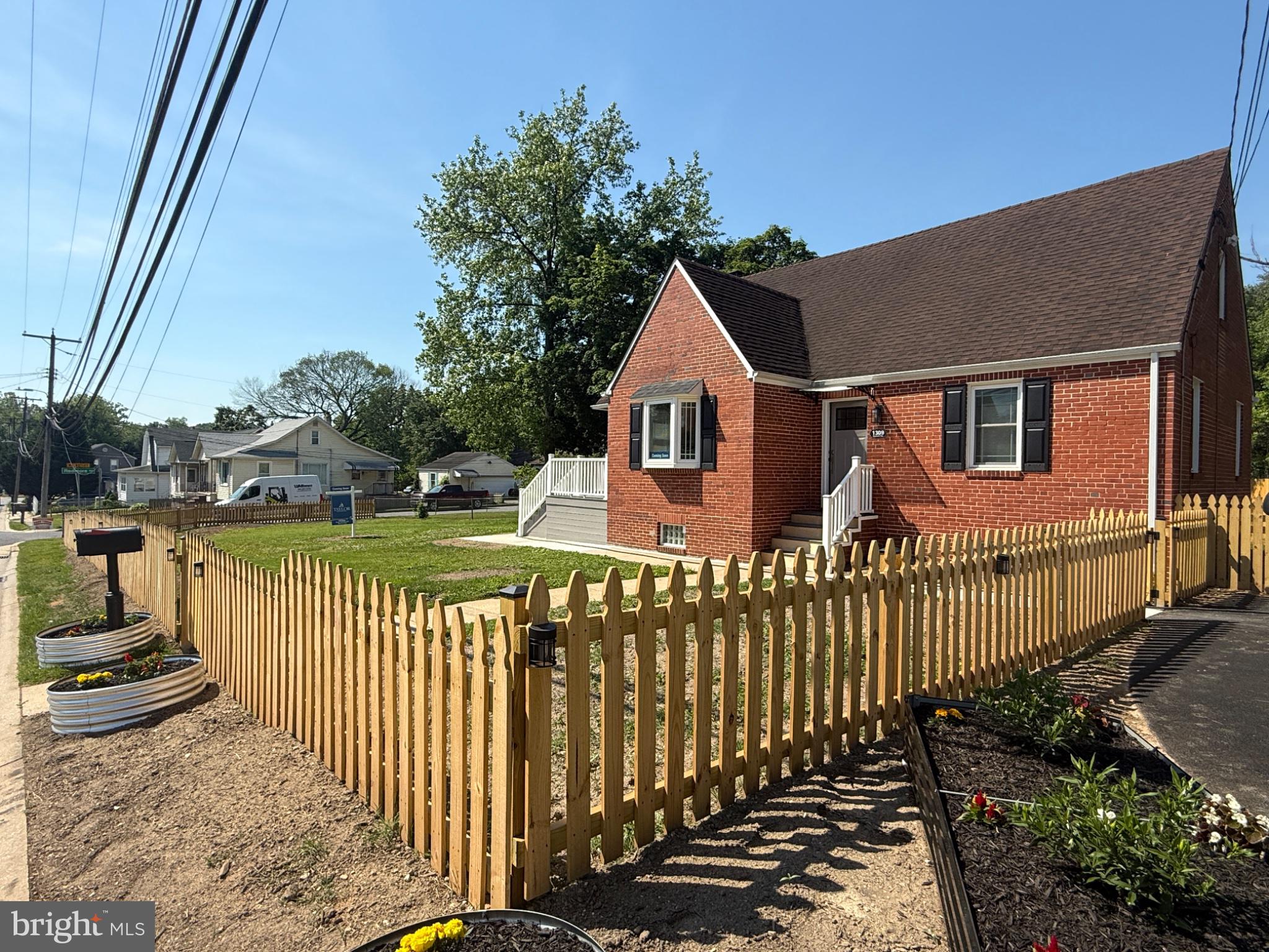 ROSEDALE - Residential