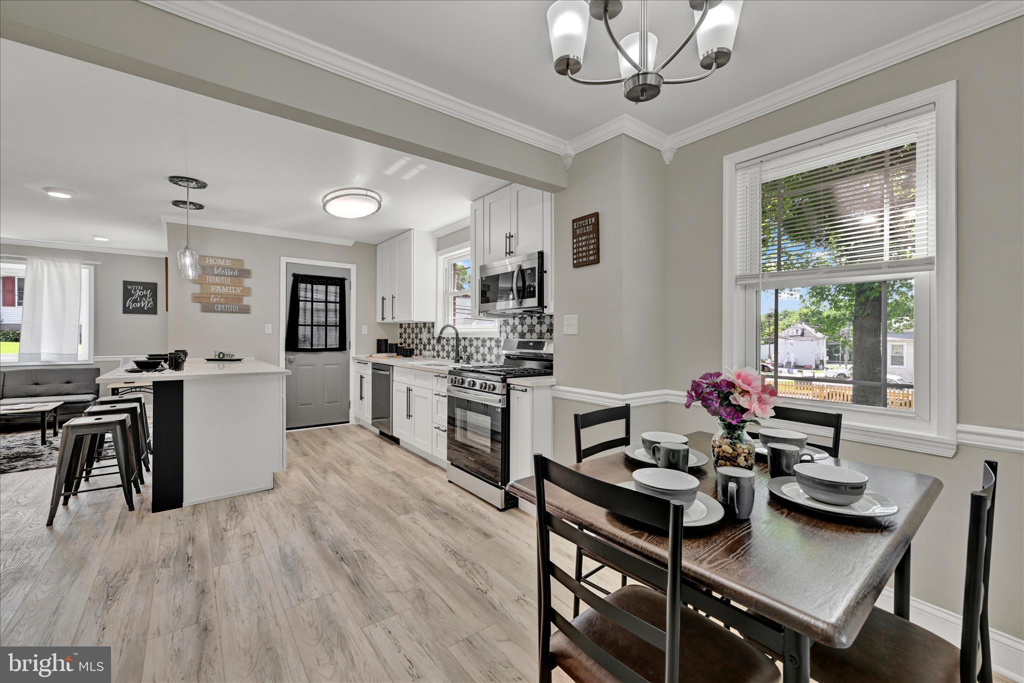 ROSEDALE - Residential