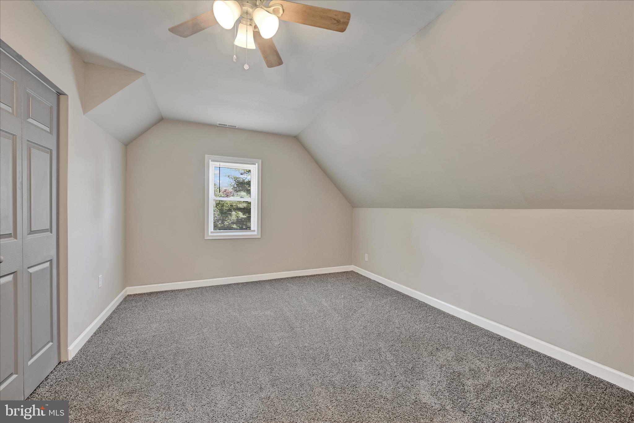 ROSEDALE - Residential