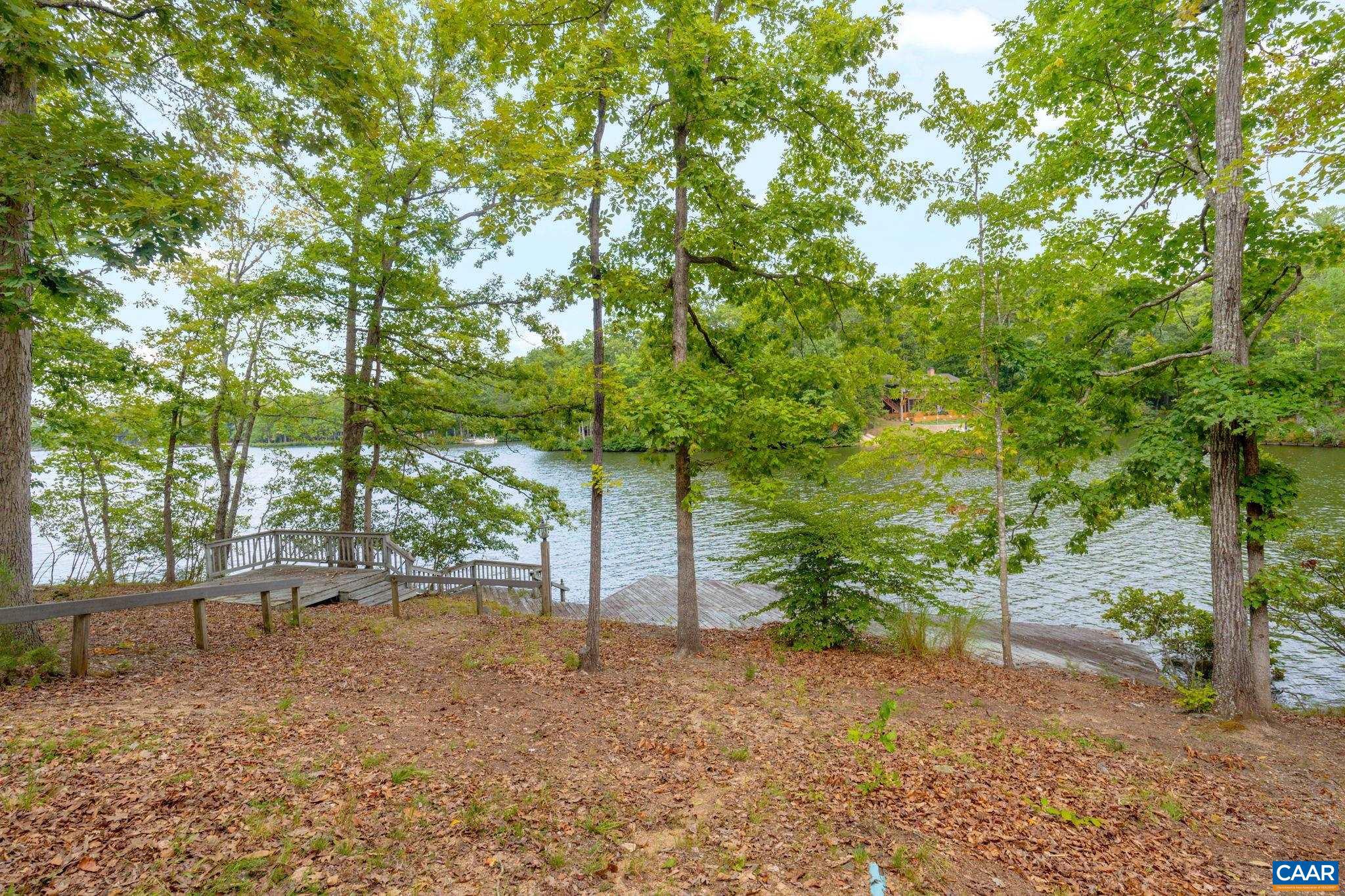 LAKE MONTICELLO - Residential