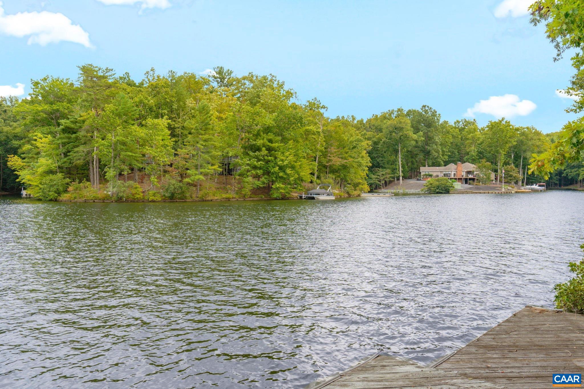 LAKE MONTICELLO - Residential