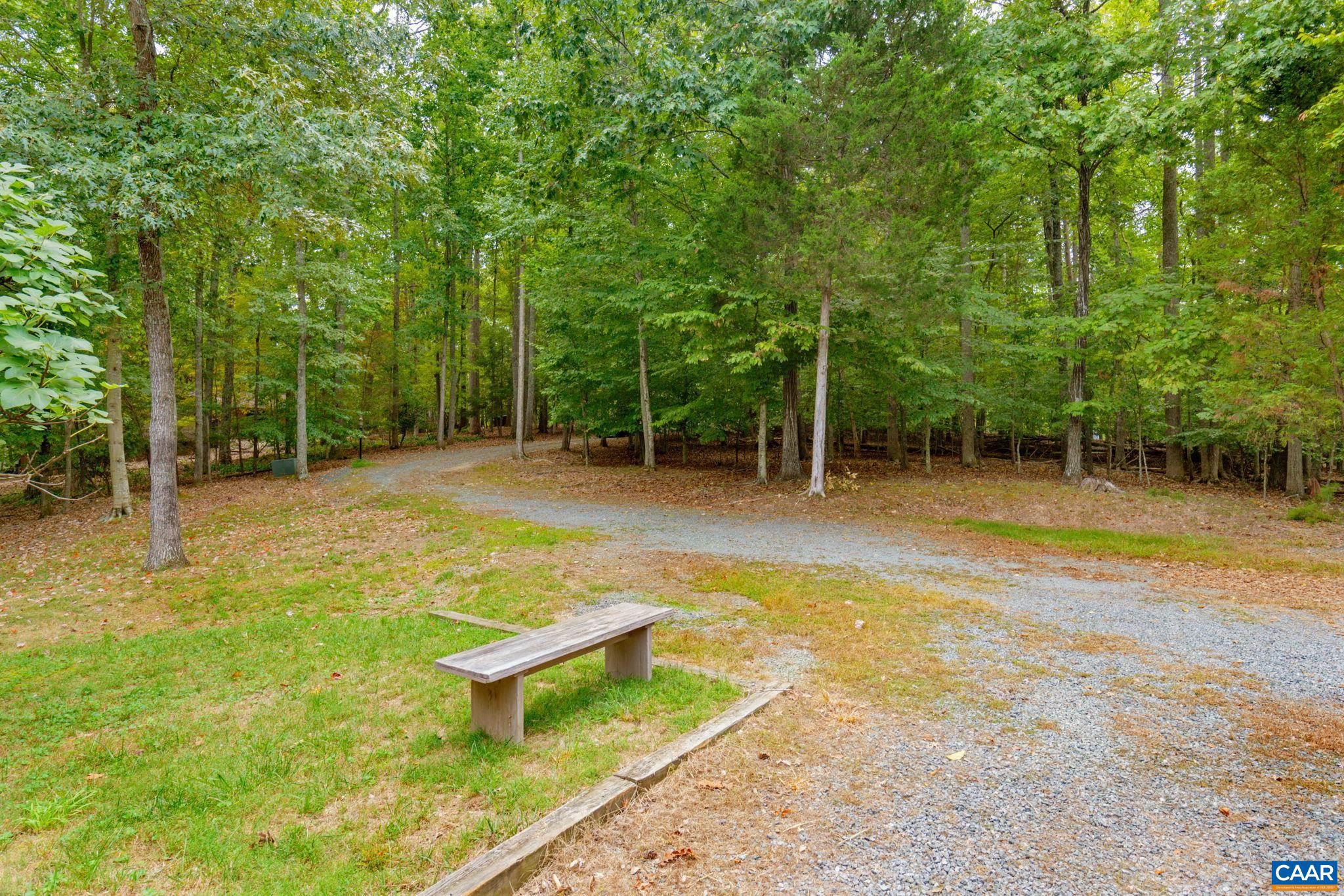 LAKE MONTICELLO - Residential