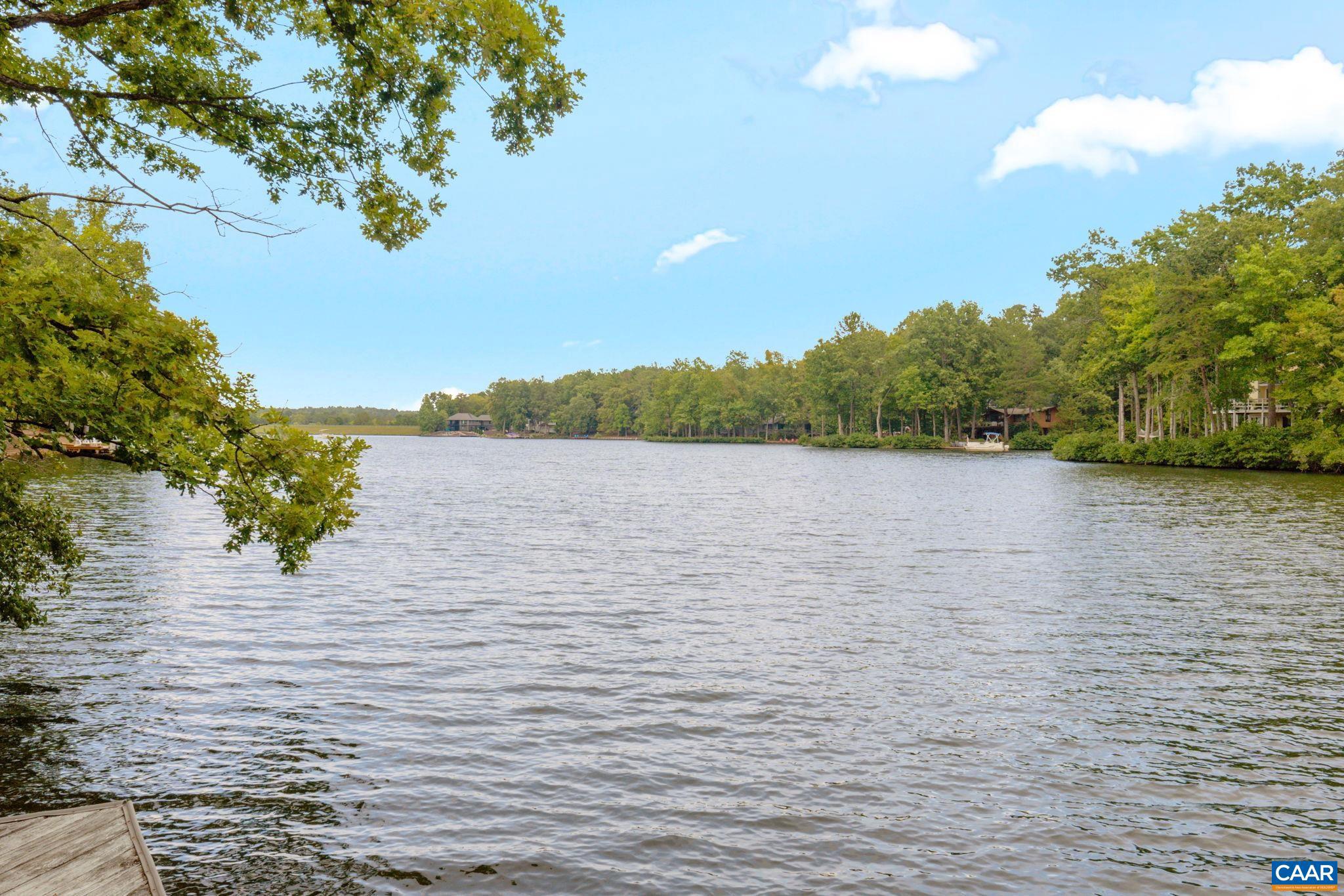 LAKE MONTICELLO - Residential