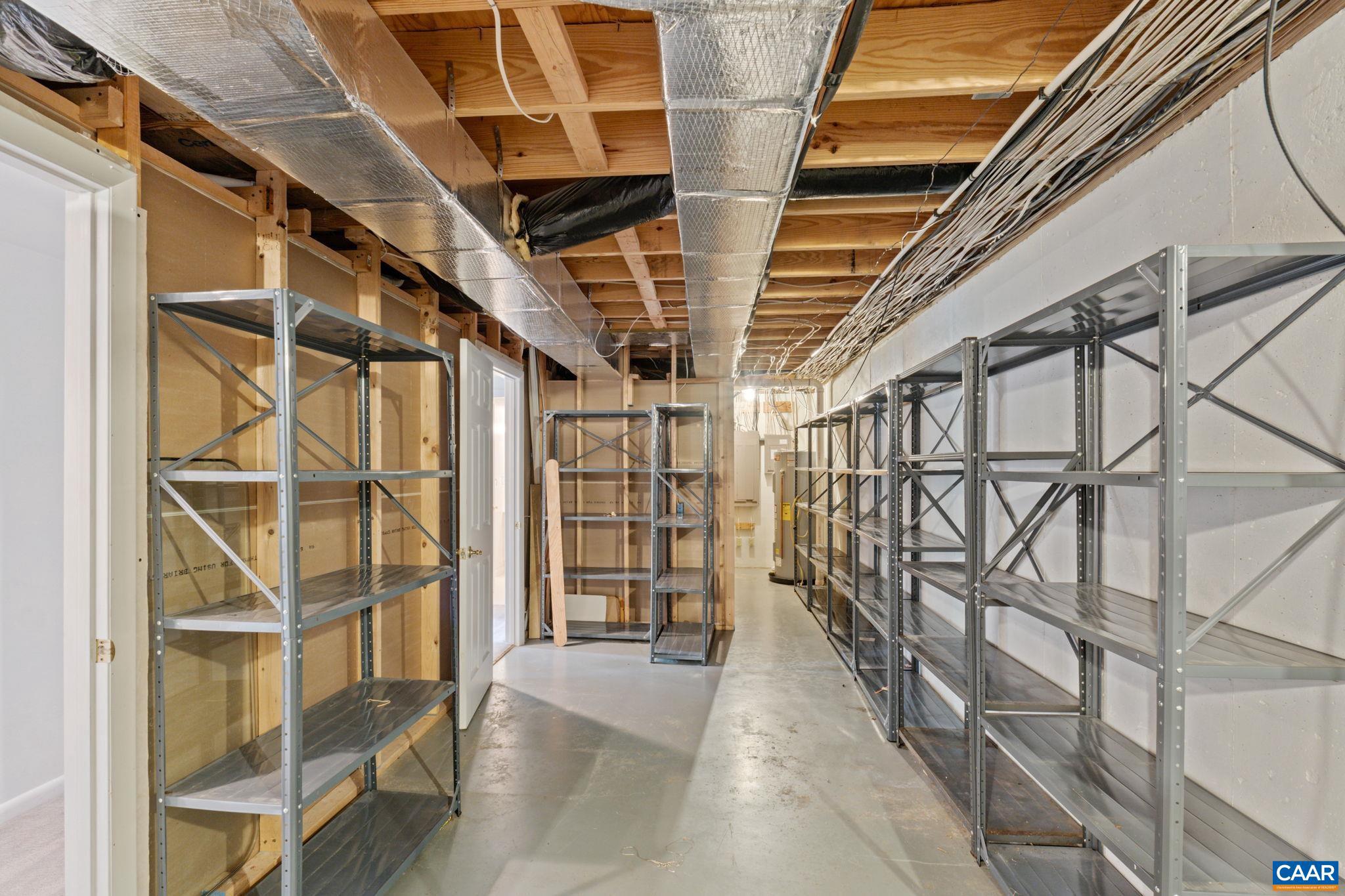 LAKE MONTICELLO - Residential