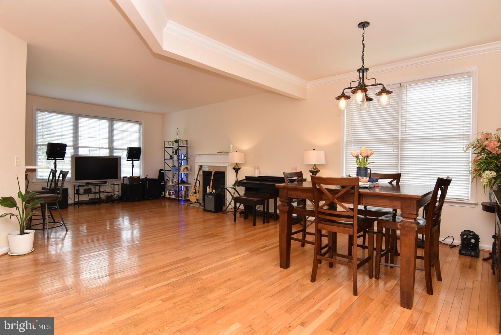 114 POND VIEW LANE