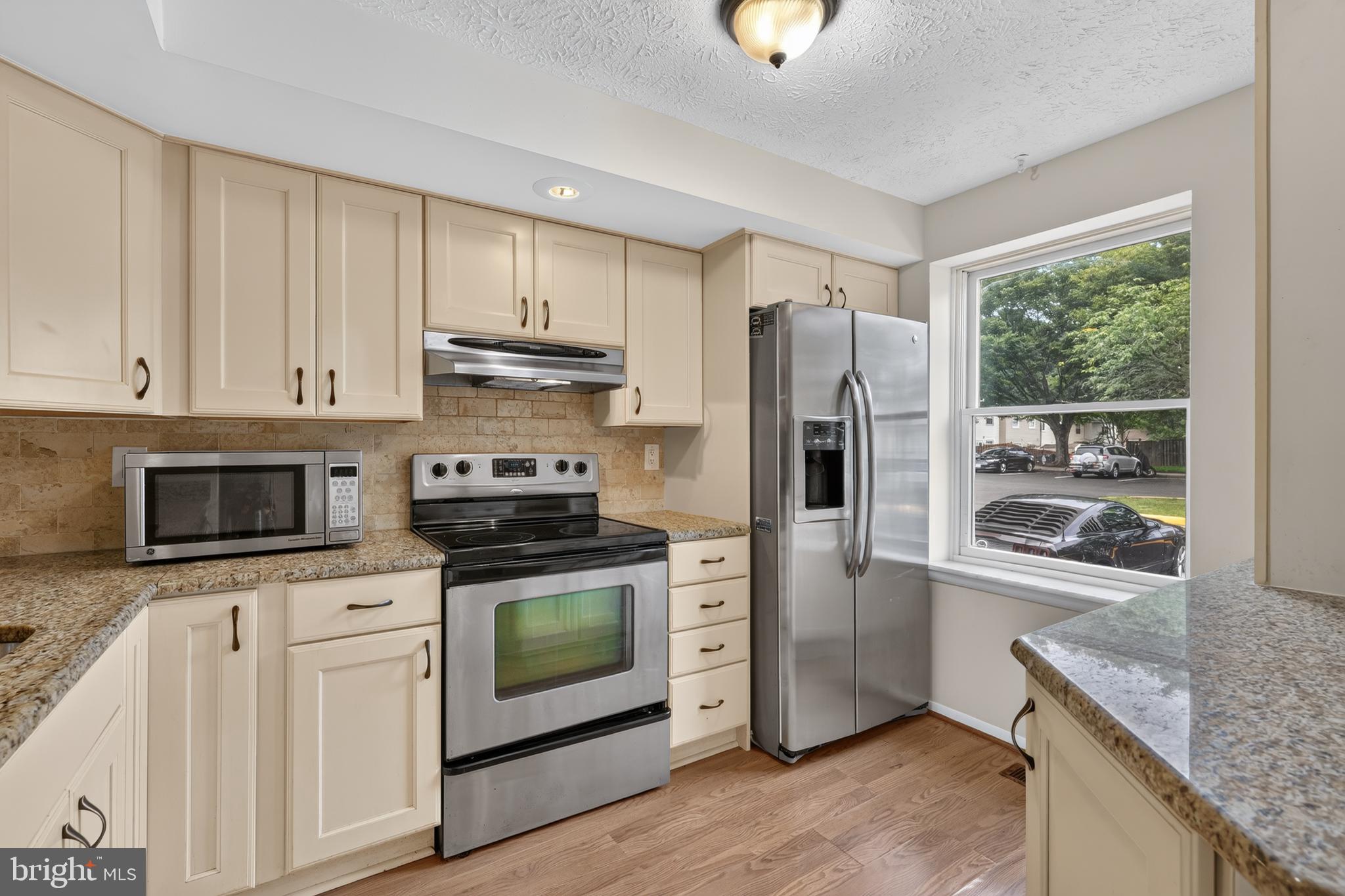 Search Homes 4 6313 SUNSET TERRACE