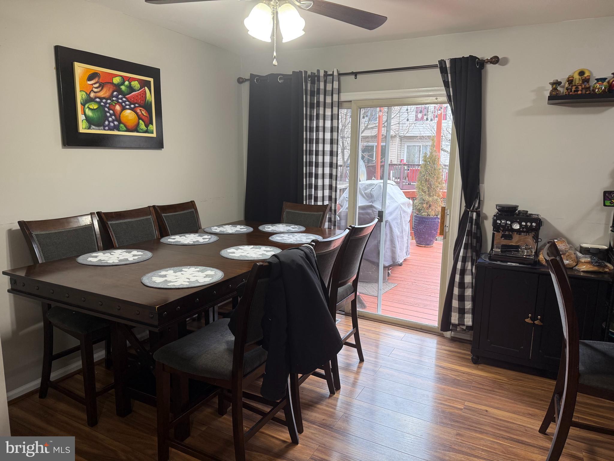 8575 COLD HARBOR LOOP