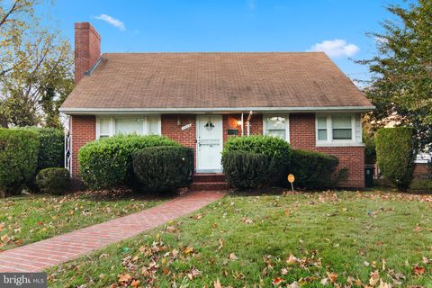 6602 8TH AVENUE HYATTSVILLE MD 20783