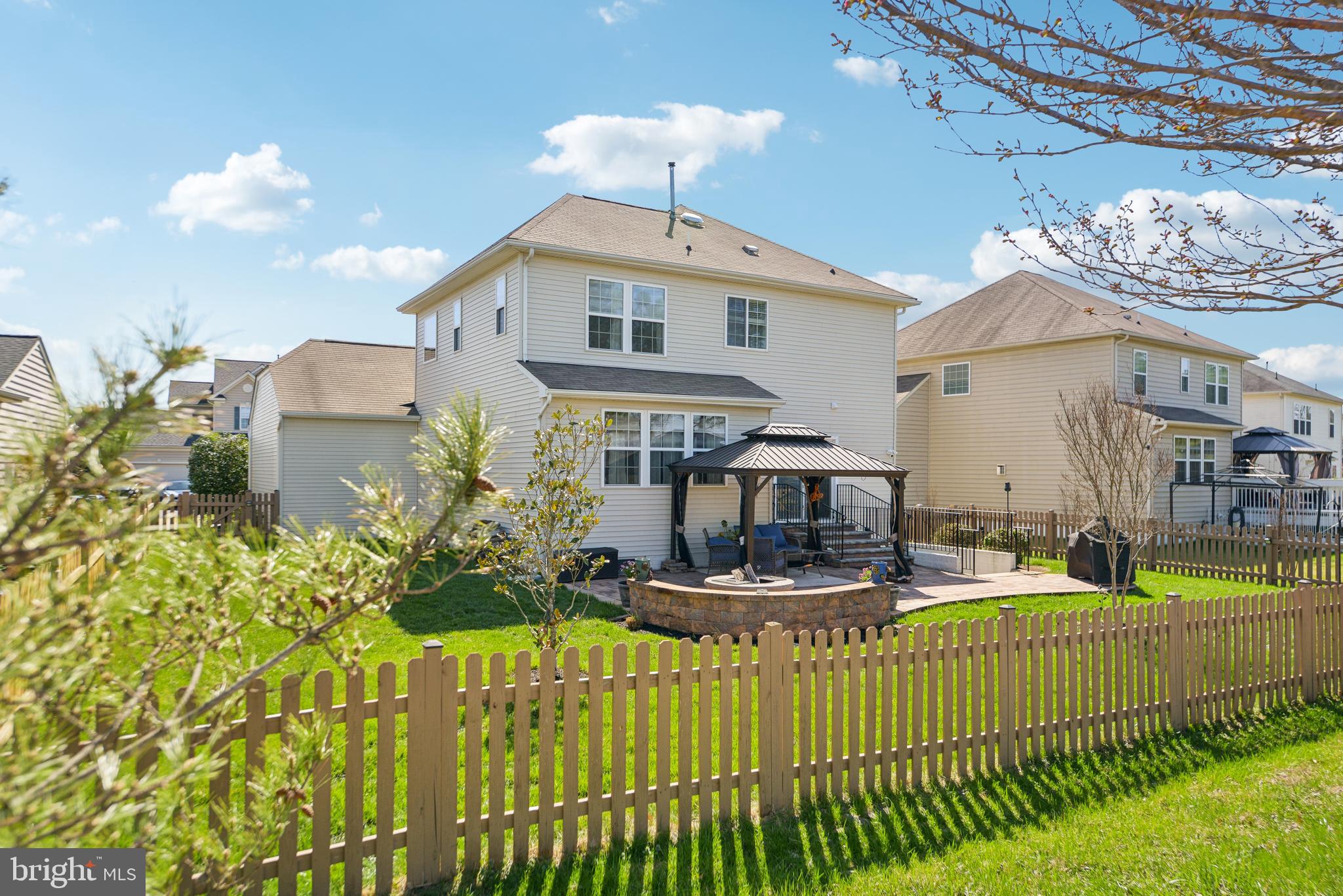 MEADOWS AT MORRIS FARM - Residential