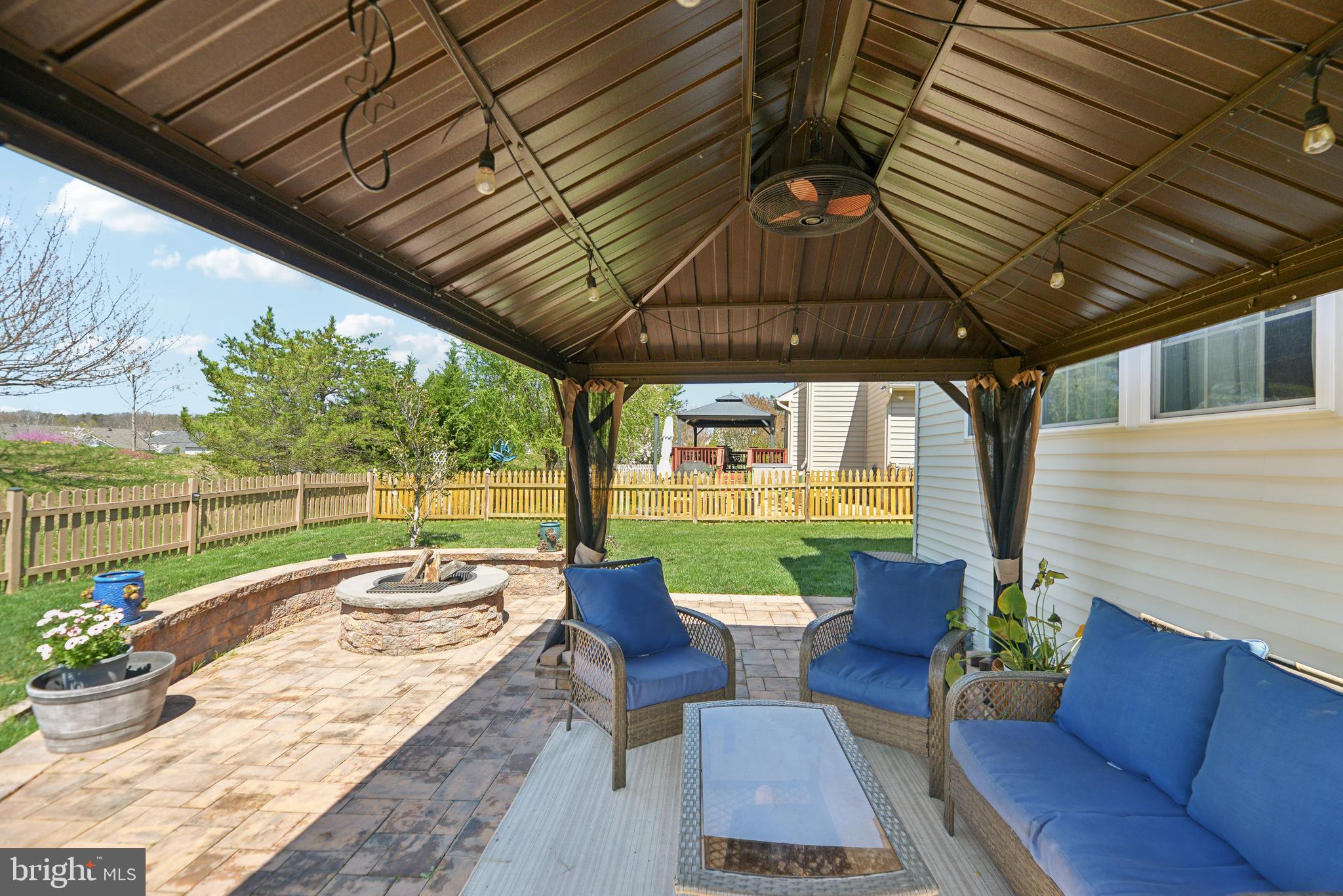 MEADOWS AT MORRIS FARM - Residential