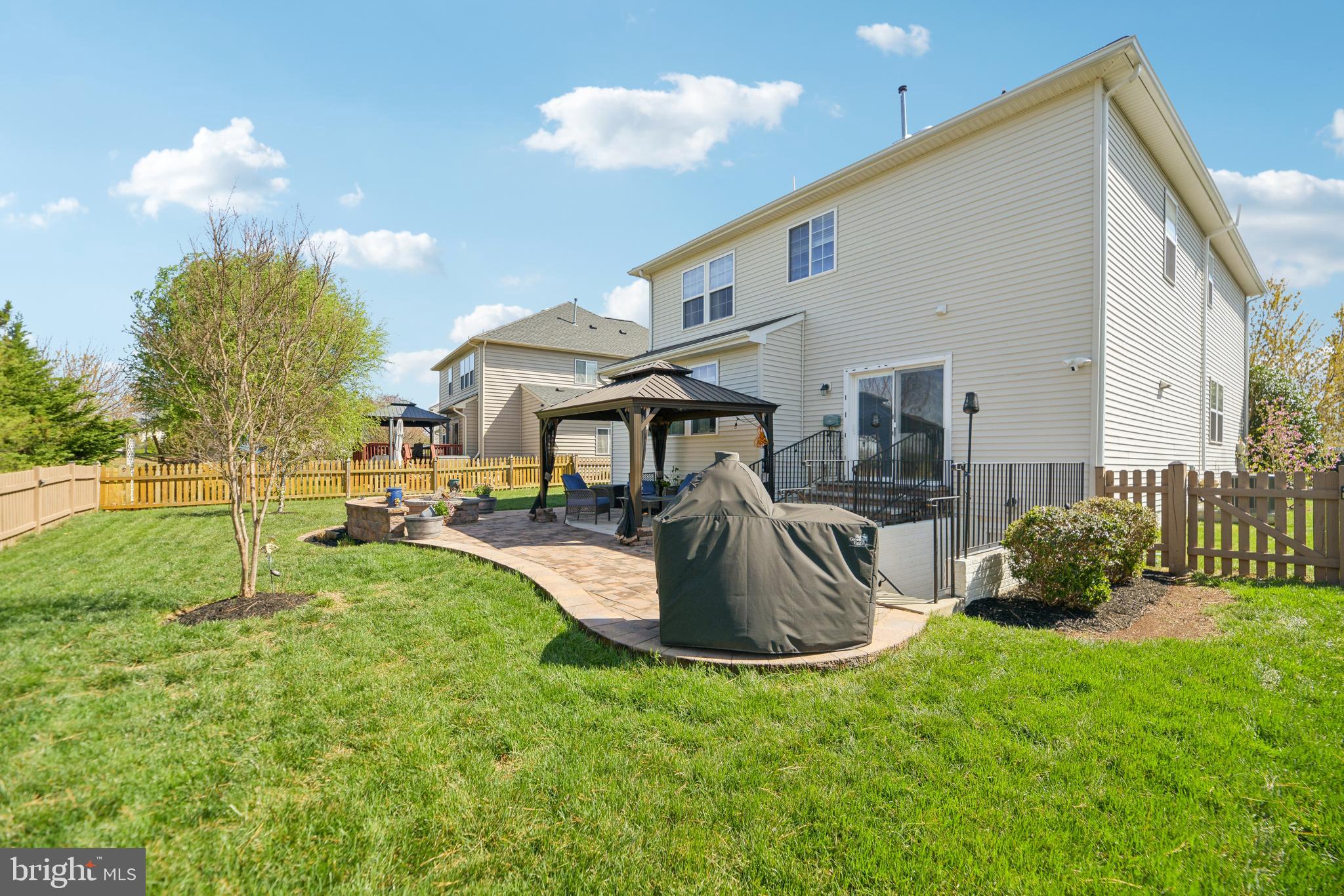 MEADOWS AT MORRIS FARM - Residential