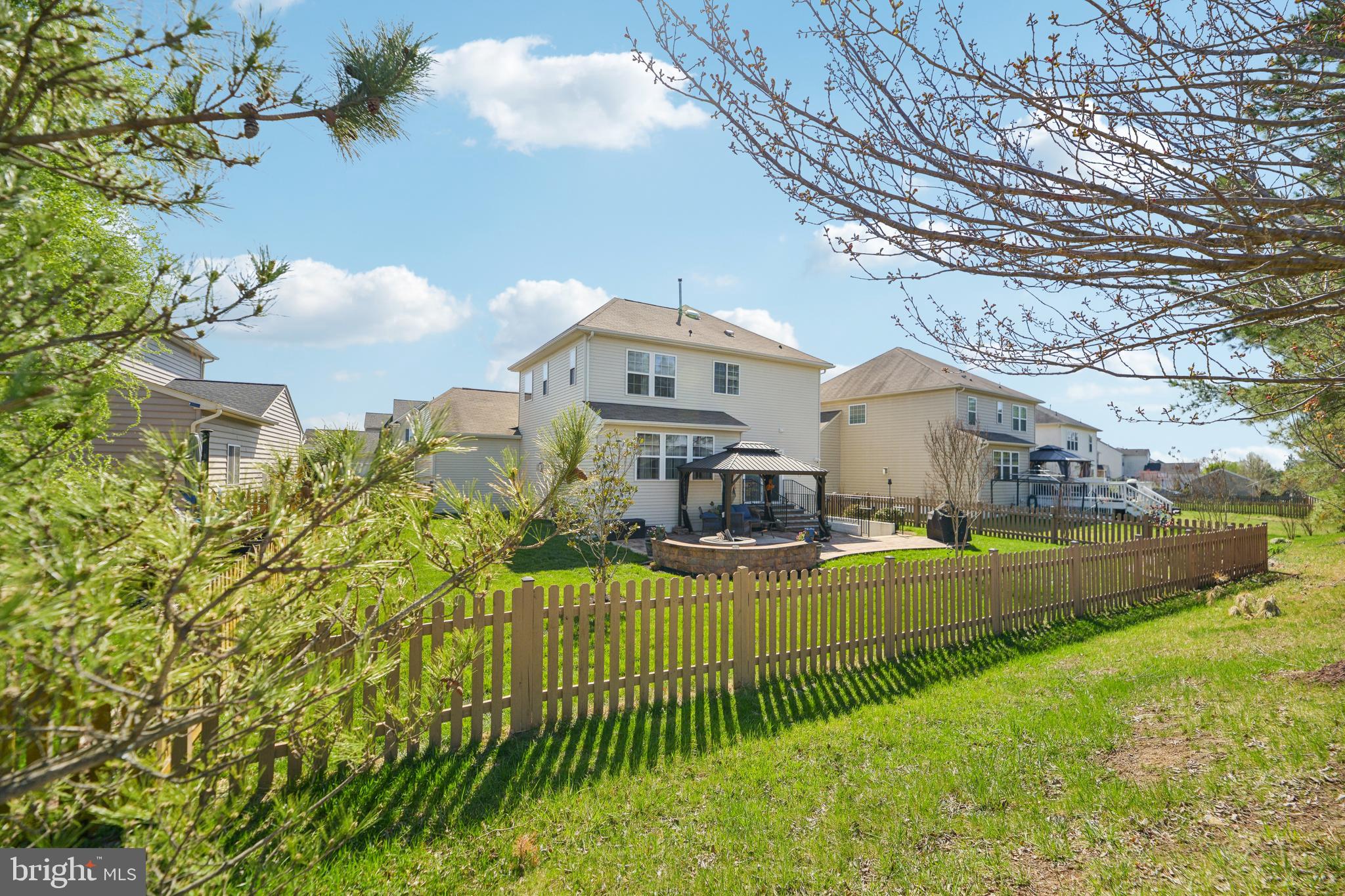 MEADOWS AT MORRIS FARM - Residential