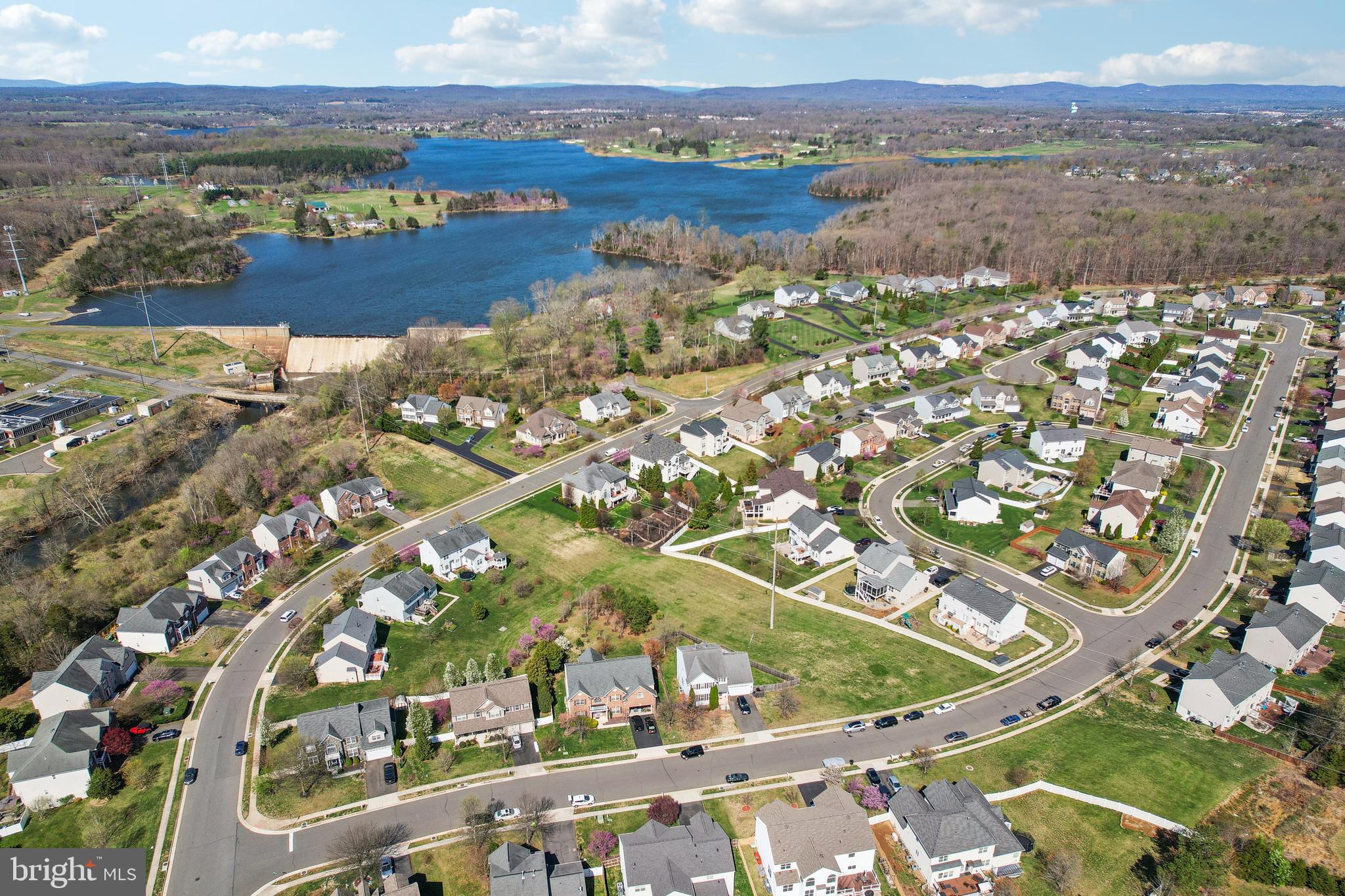 MEADOWS AT MORRIS FARM - Residential