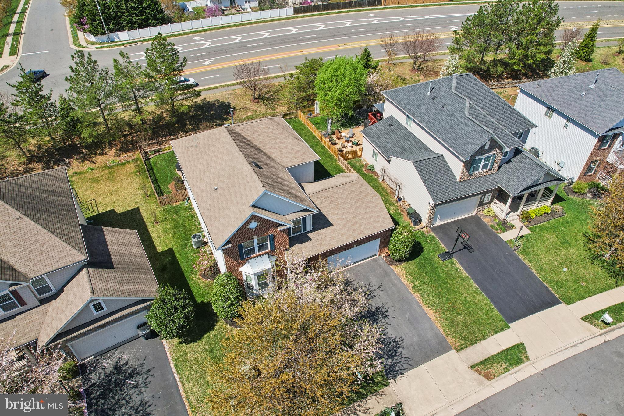 MEADOWS AT MORRIS FARM - Residential