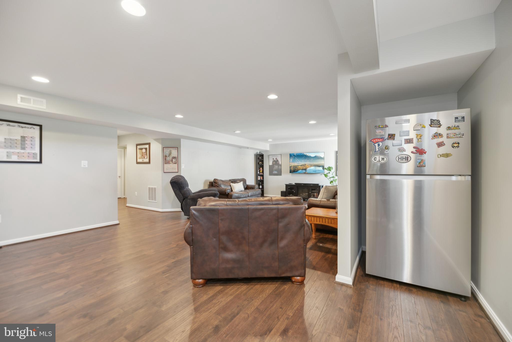 MEADOWS AT MORRIS FARM - Residential